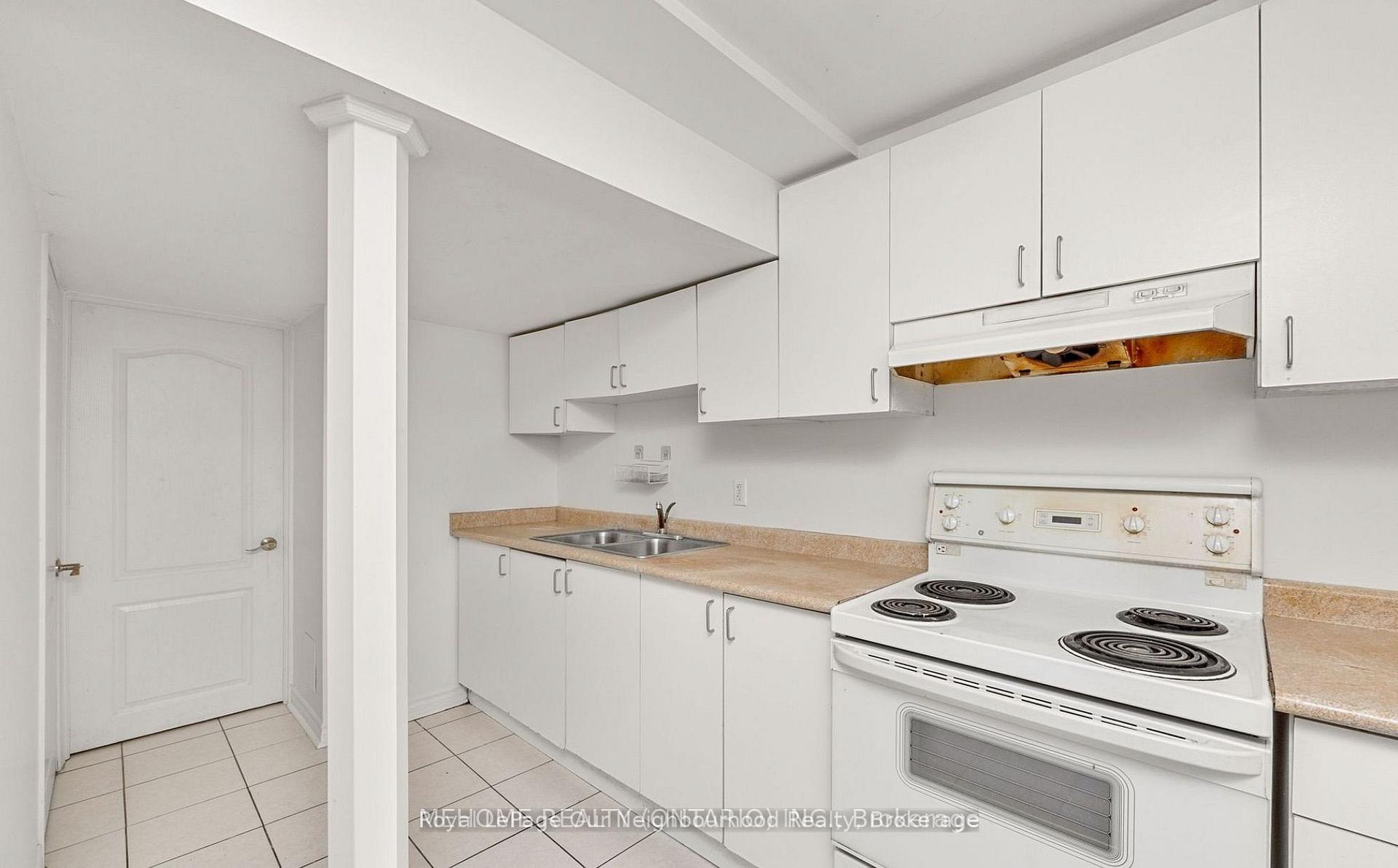 Photo 11 of Unit Bsmt 2, 14 Tarsus Crescent, Scarborough, Highland Creek — HOMEH