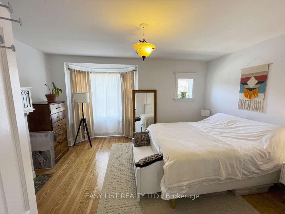 Photo 7 of Unit 2, 5 Garnock Avenue, Toronto, North Riverdale — HOMEH