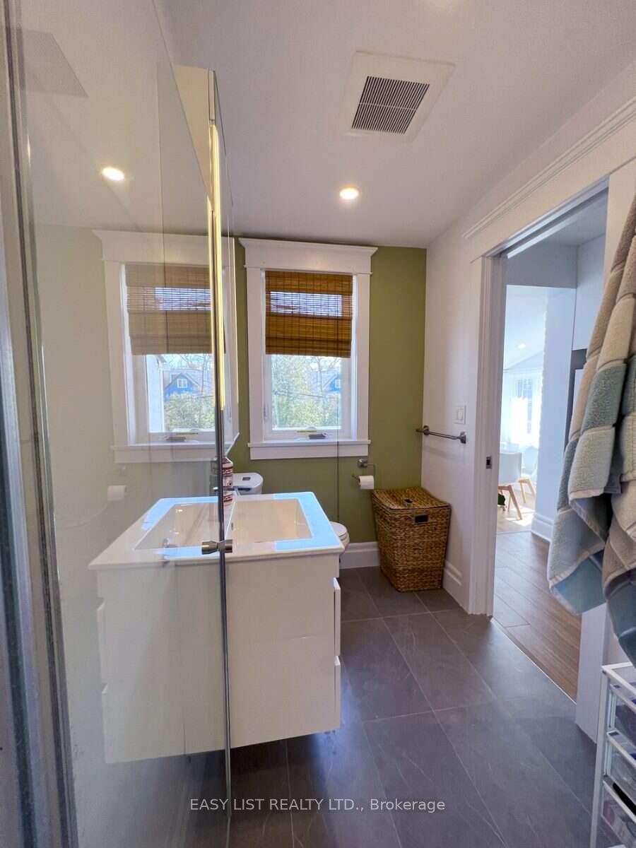 Photo 11 of Unit 2, 5 Garnock Avenue, Toronto, North Riverdale — HOMEH