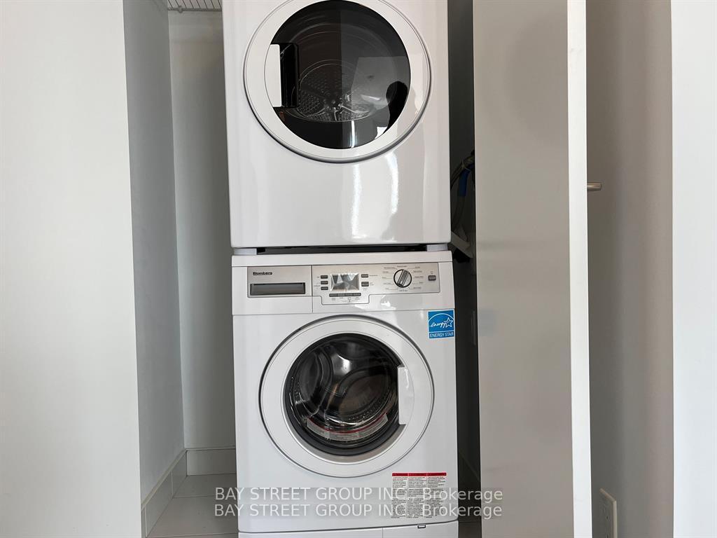 Photo 3 of Unit 1705, 181 Dundas Street E, Toronto, Church-Yonge Corridor — HOMEH