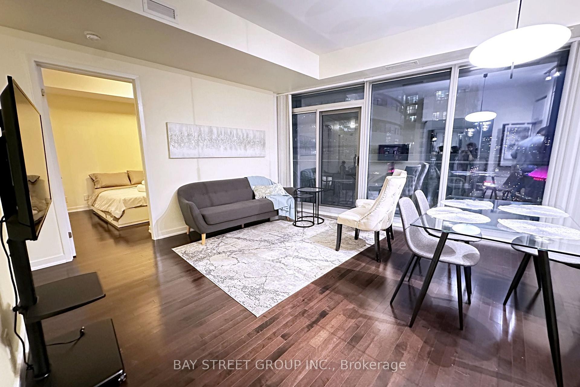 Photo 2 of Unit 2406, 14 York Street, Toronto, Waterfront Communities — HOMEH