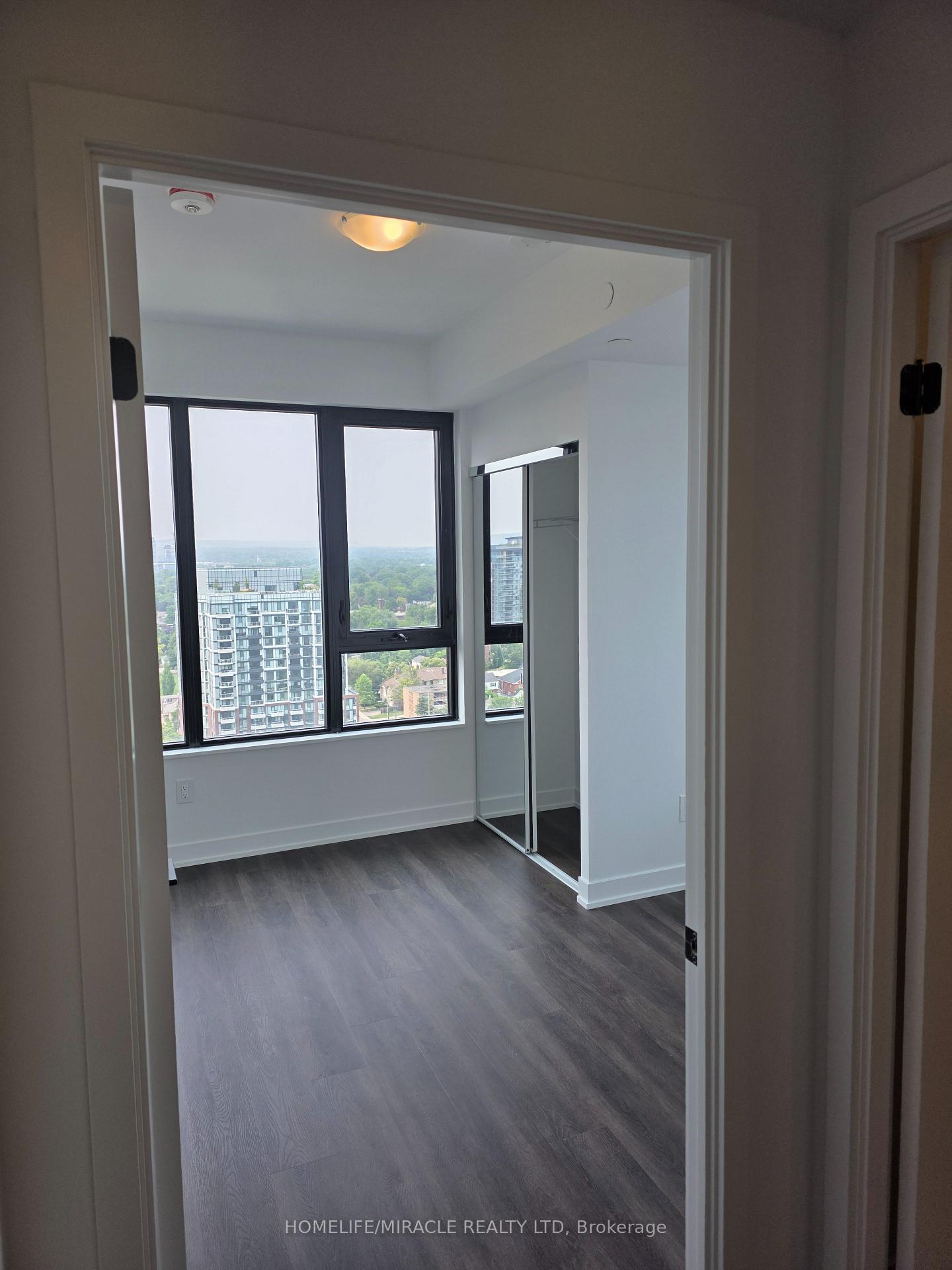 Photo 5 of 2075 Lakeshore Road, Burlington, Brant — HOMEH