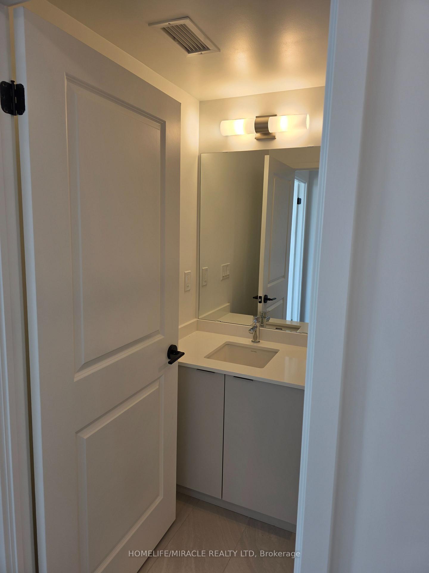 Photo 11 of 2075 Lakeshore Road, Burlington, Brant — HOMEH
