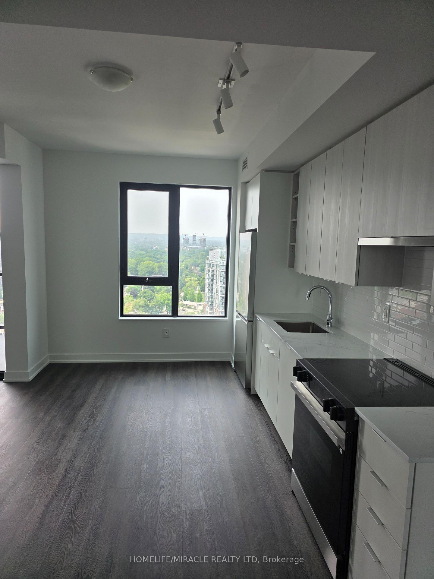 Photo 16 of 2075 Lakeshore Road, Burlington, Brant — HOMEH