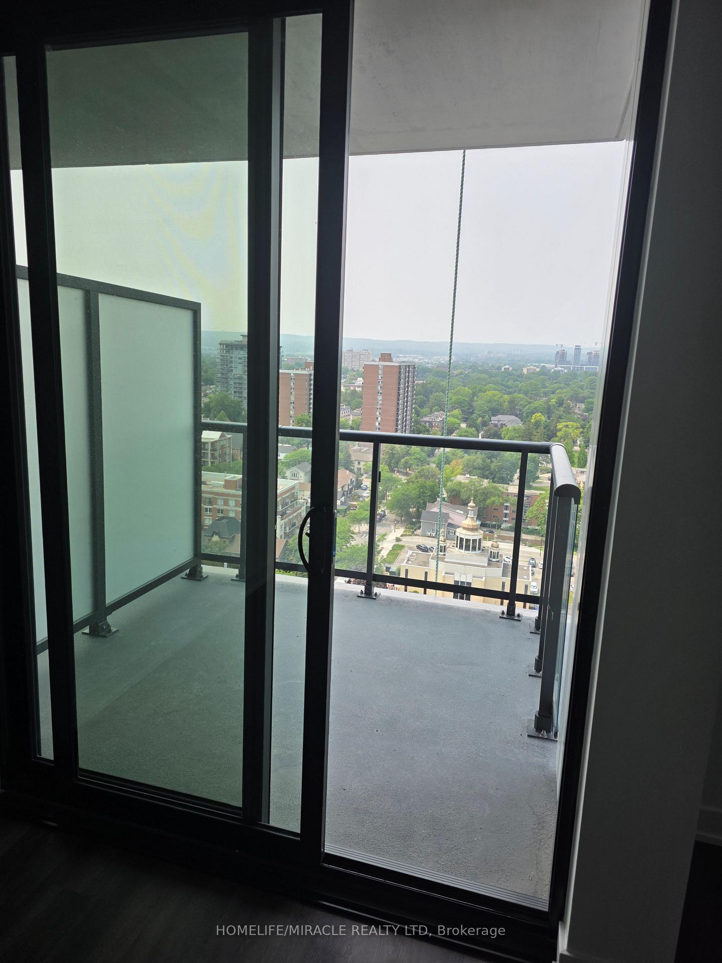 Photo 20 of 2075 Lakeshore Road, Burlington, Brant — HOMEH