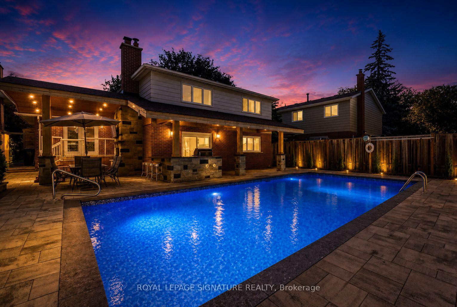 Photo 1 of 1843 Stonepath Crescent, Mississauga, Applewood — HOMEH