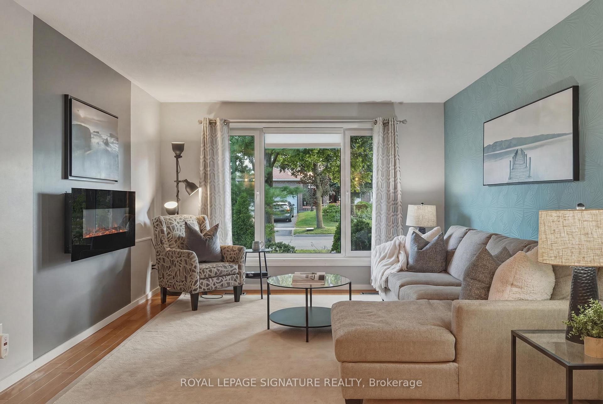 Photo 6 of 1843 Stonepath Crescent, Mississauga, Applewood — HOMEH