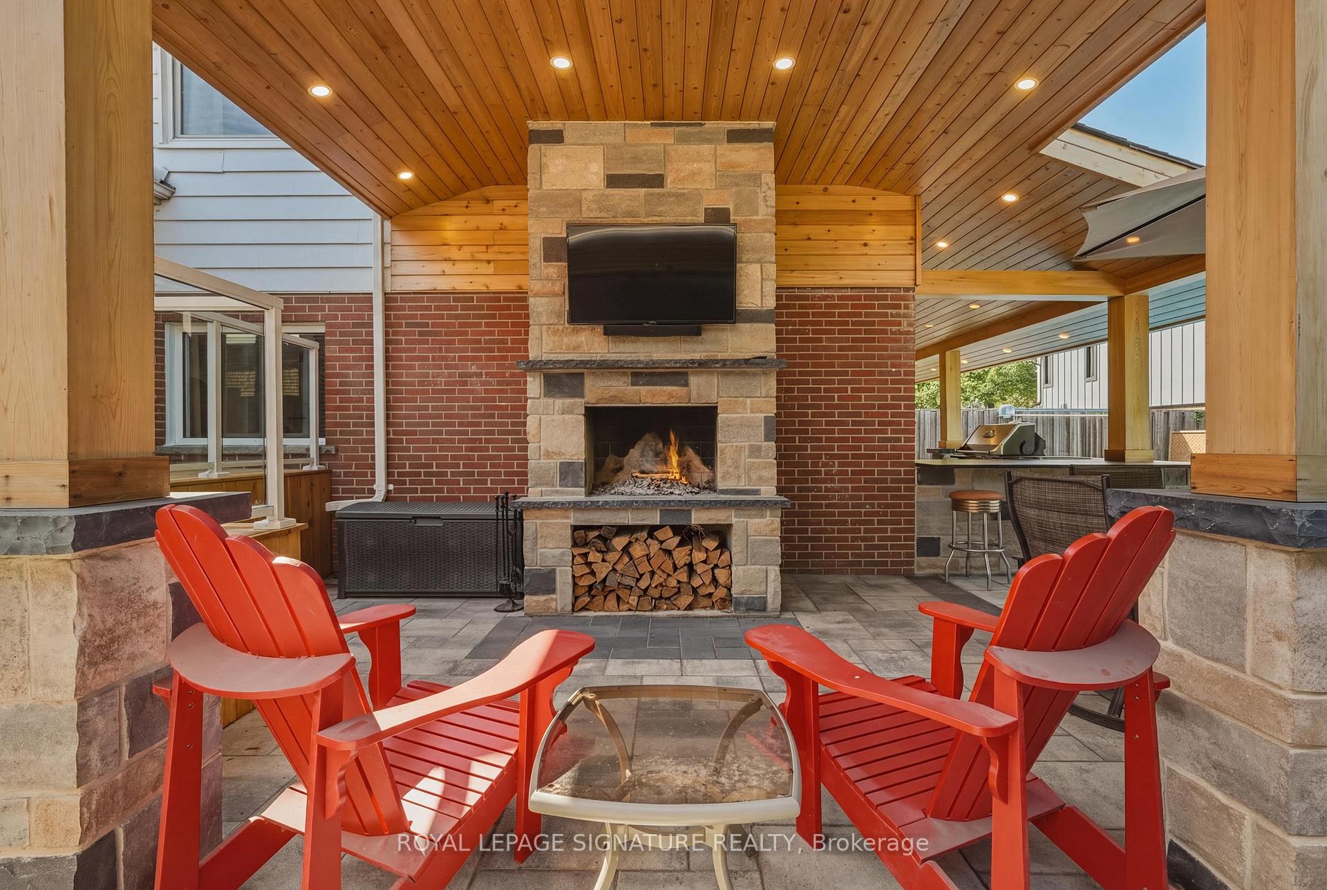 Photo 36 of 1843 Stonepath Crescent, Mississauga, Applewood — HOMEH