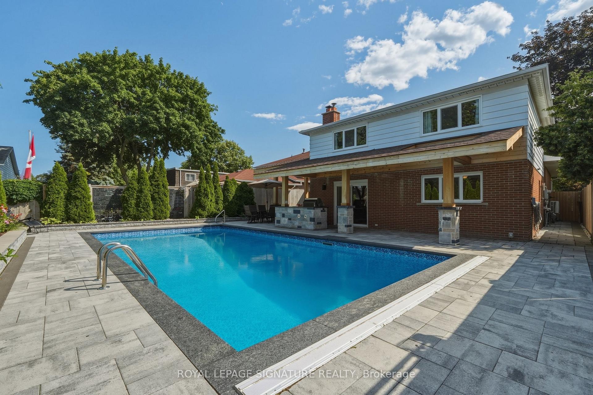 Photo 38 of 1843 Stonepath Crescent, Mississauga, Applewood — HOMEH
