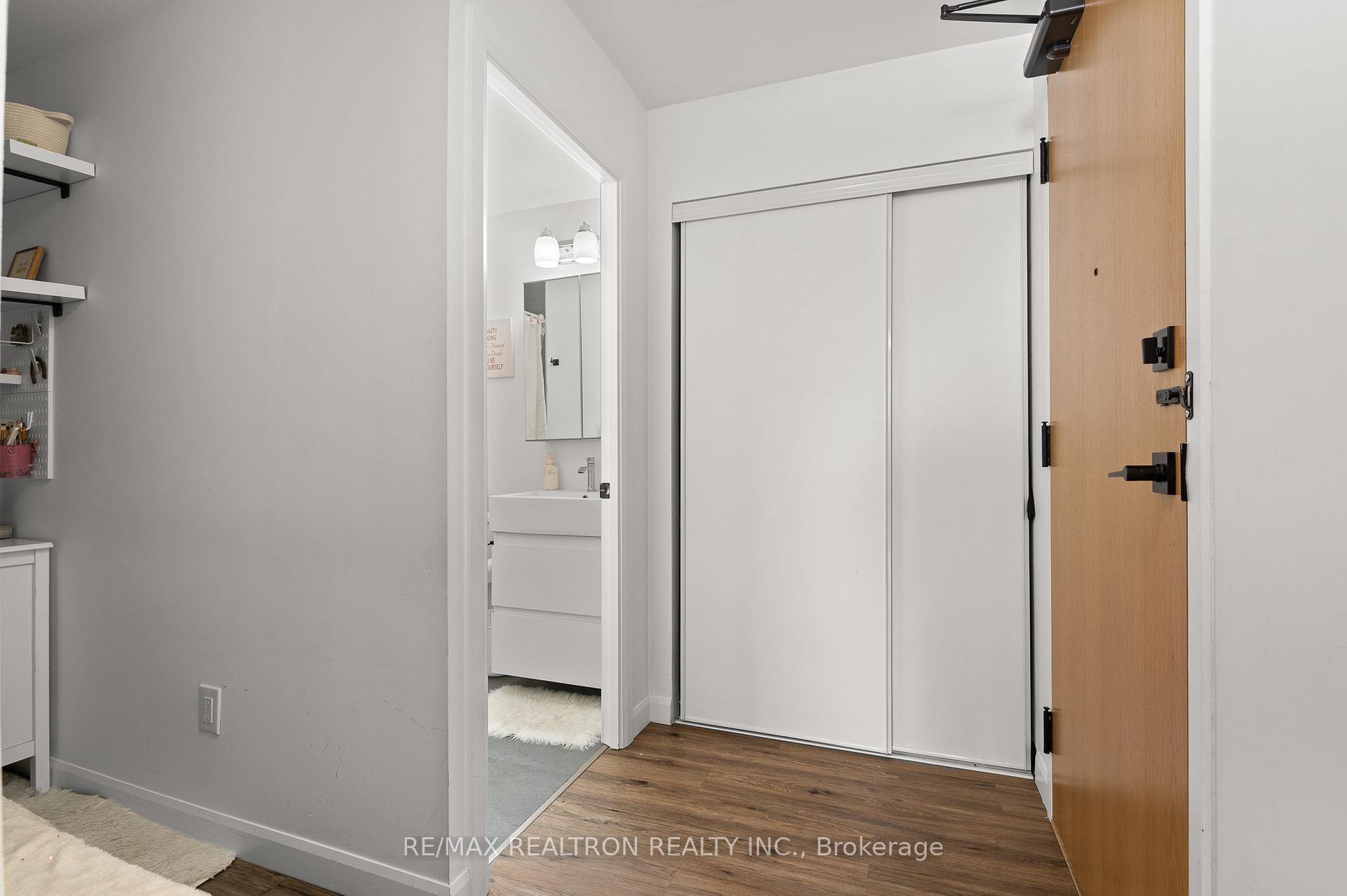 Photo 6 of Unit 613, 7 Erie Avenue, Brantford, Eagle Place — HOMEH