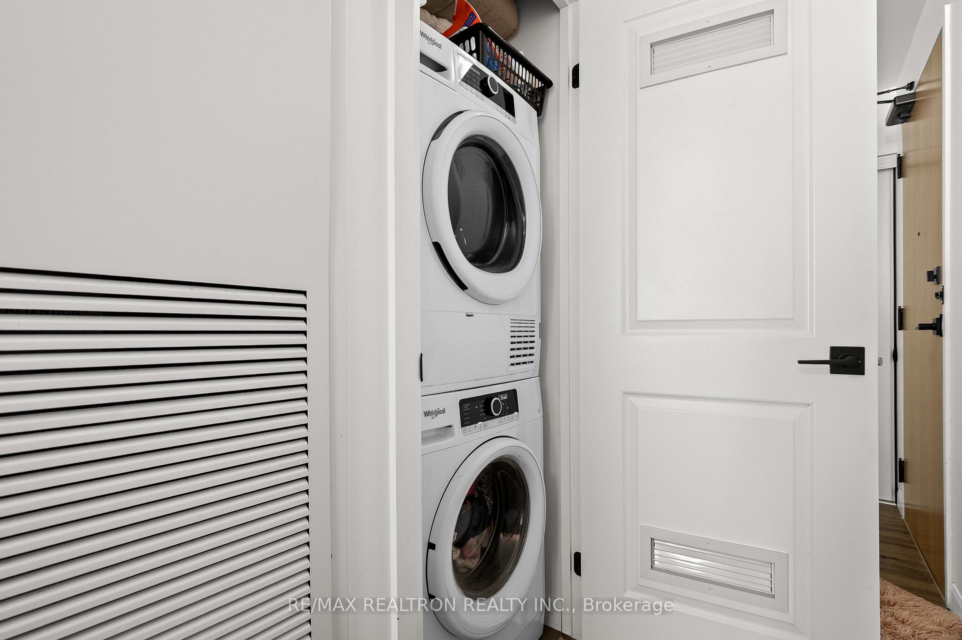 Photo 9 of Unit 613, 7 Erie Avenue, Brantford, Eagle Place — HOMEH