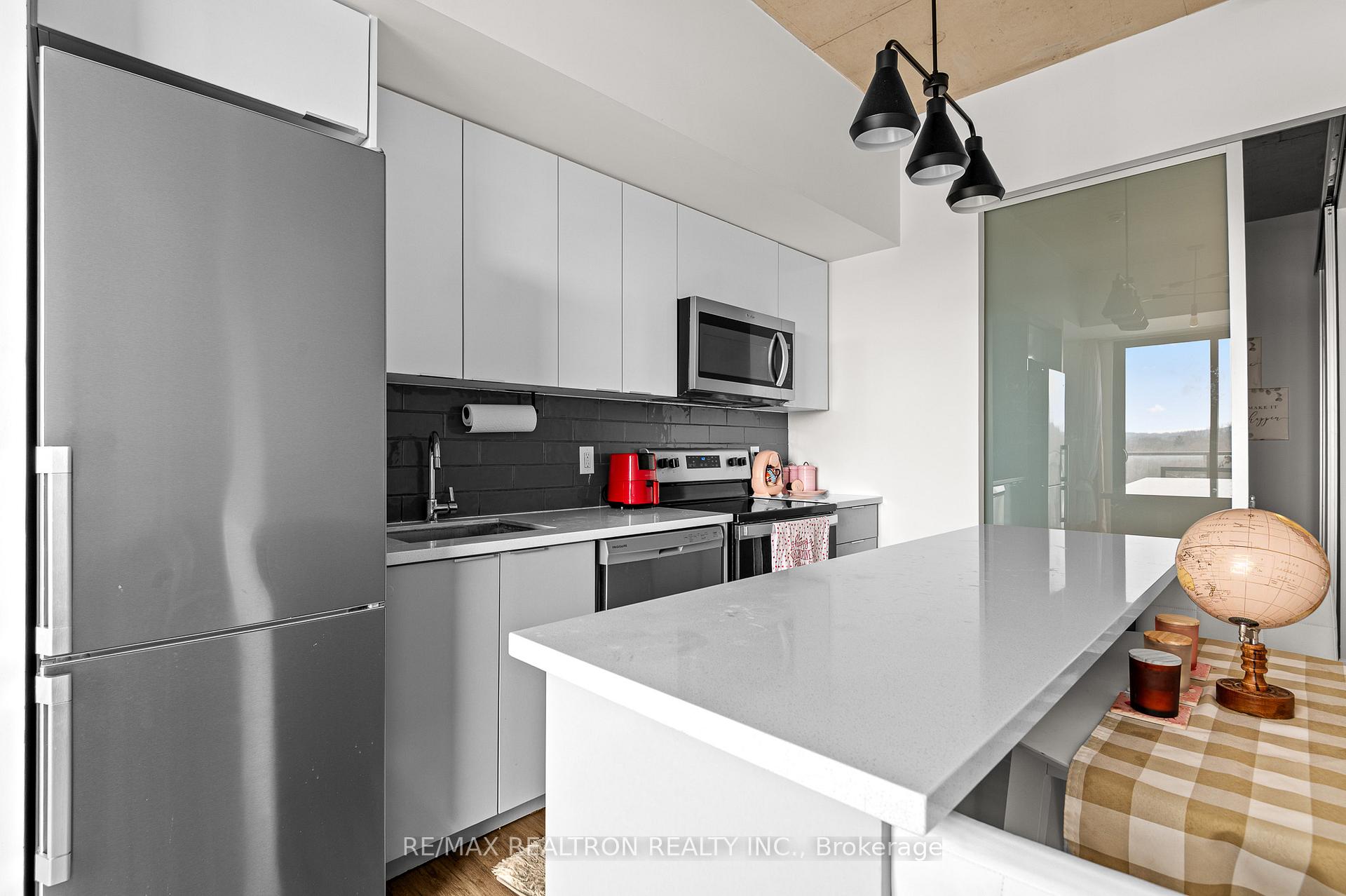 Photo 15 of Unit 613, 7 Erie Avenue, Brantford, Eagle Place — HOMEH