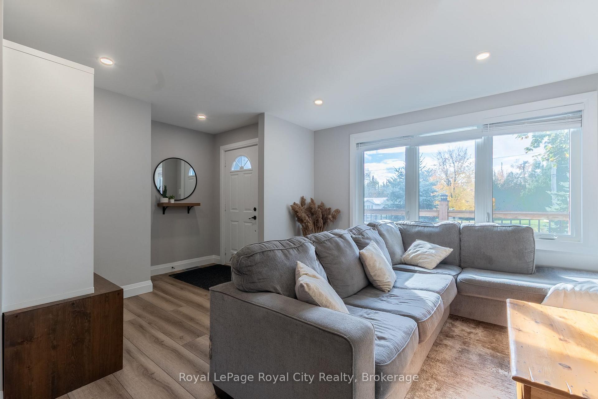 Photo 4 of 3697 George Johnston Road, Springwater, Rural Springwater — HOMEH