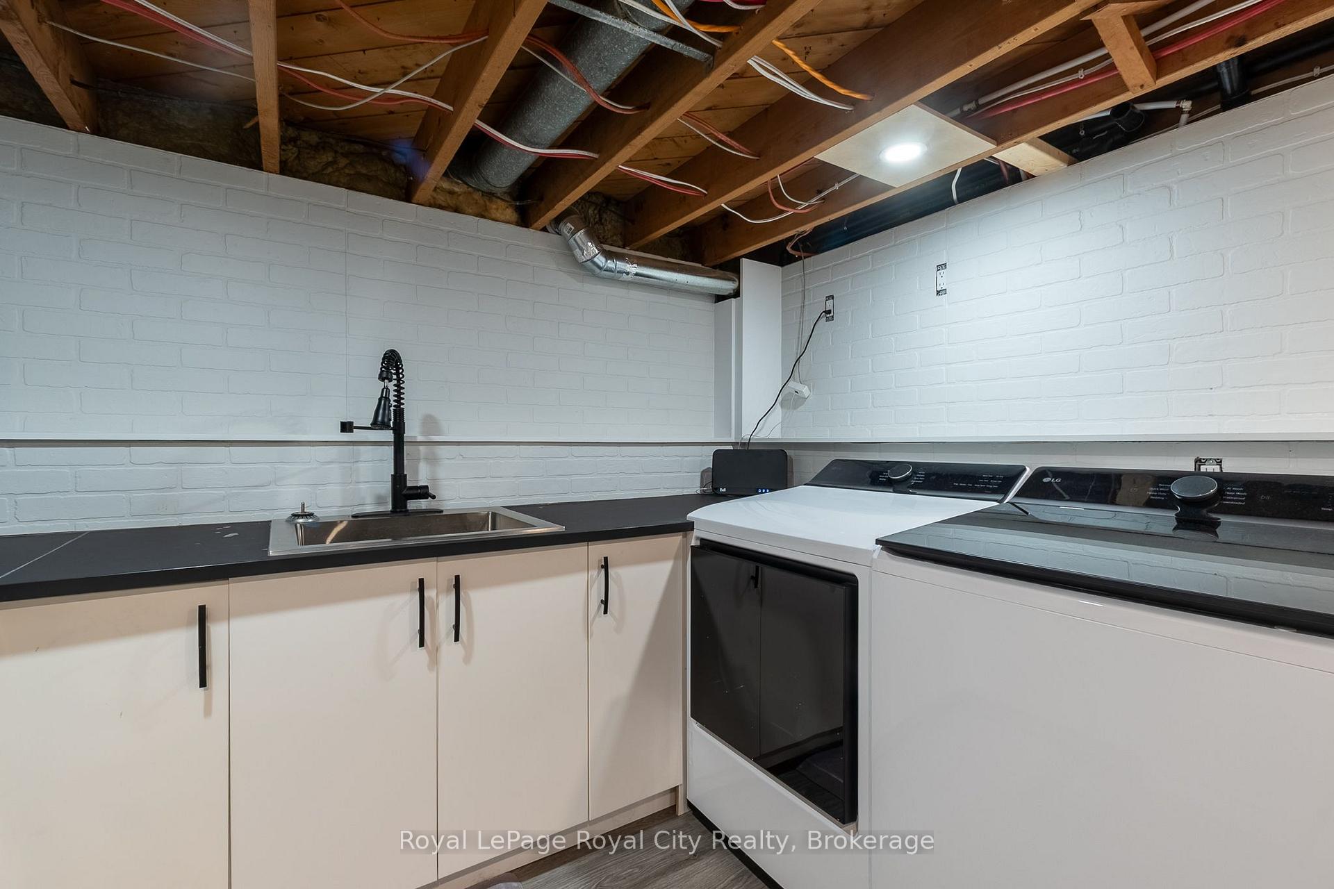 Photo 16 of 3697 George Johnston Road, Springwater, Rural Springwater — HOMEH