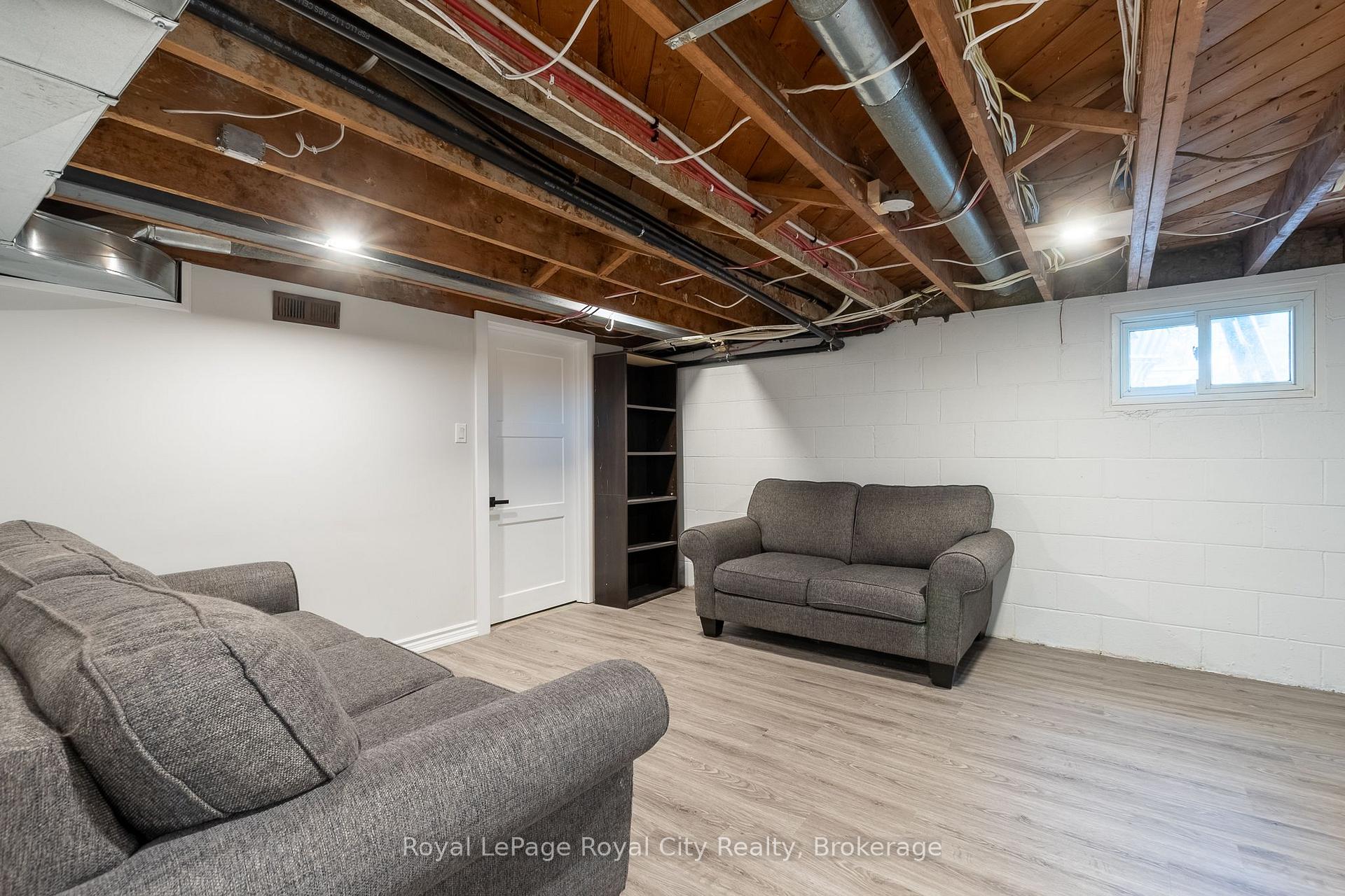 Photo 17 of 3697 George Johnston Road, Springwater, Rural Springwater — HOMEH