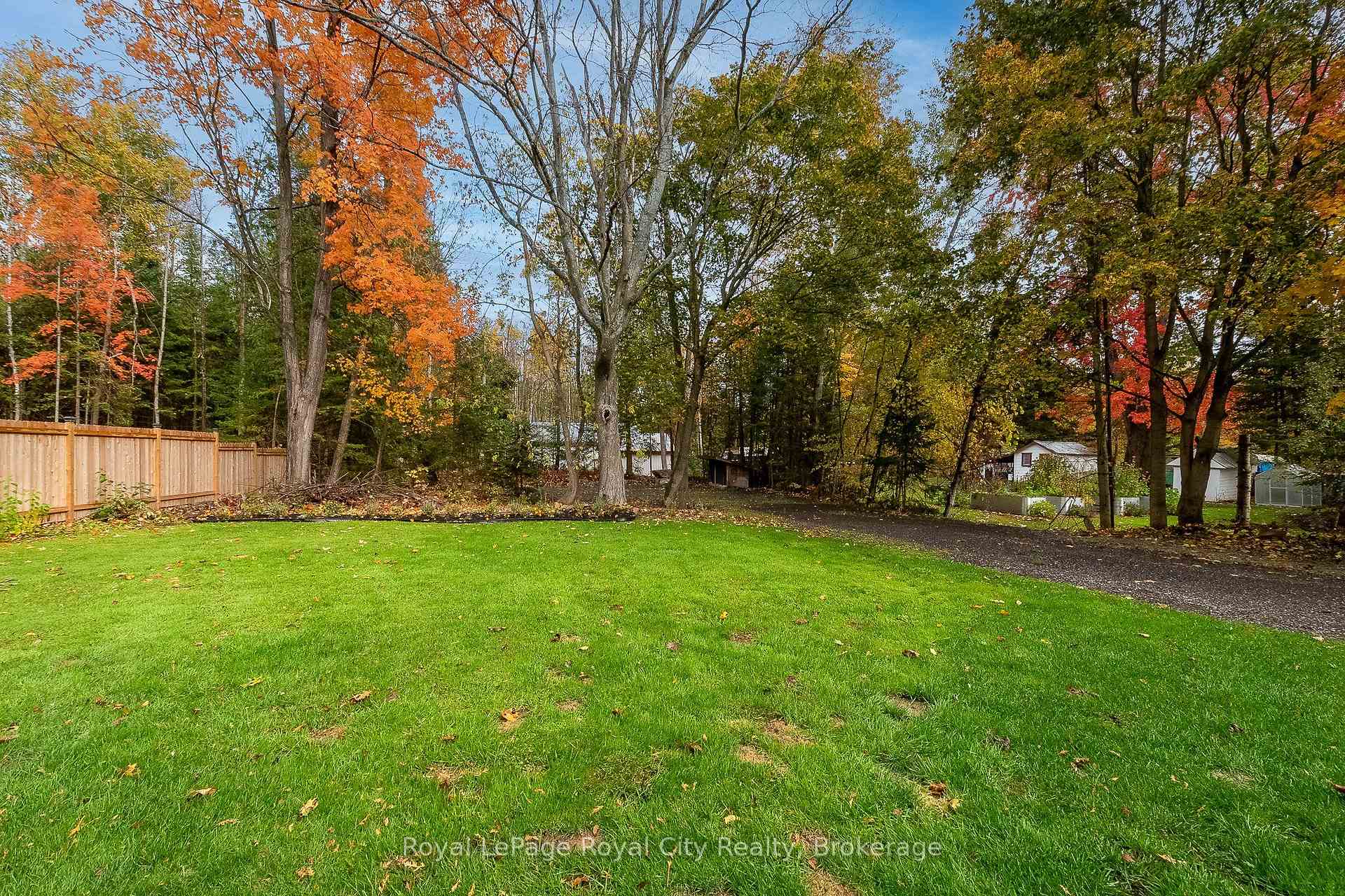 Photo 24 of 3697 George Johnston Road, Springwater, Rural Springwater — HOMEH