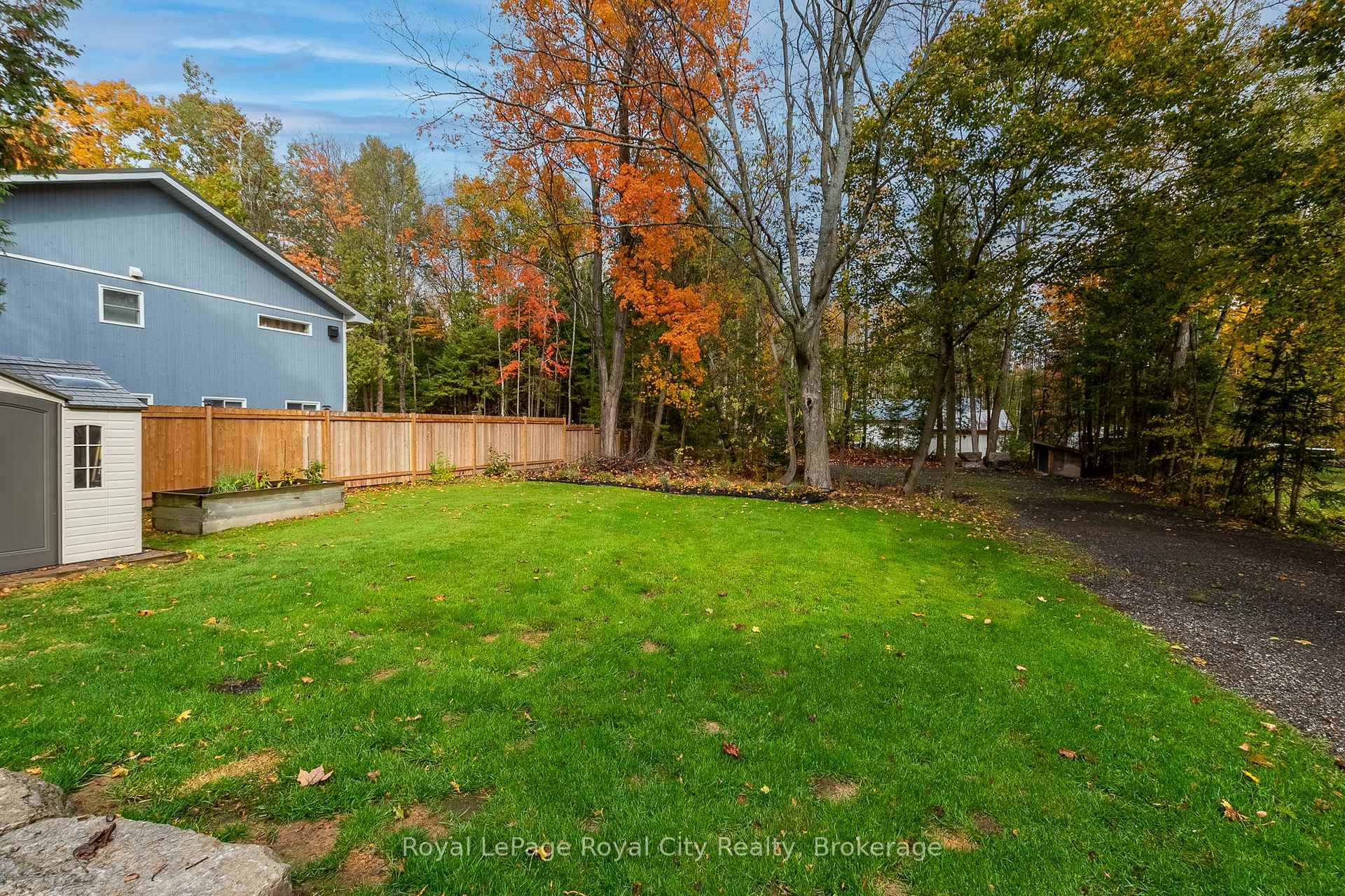 Photo 25 of 3697 George Johnston Road, Springwater, Rural Springwater — HOMEH