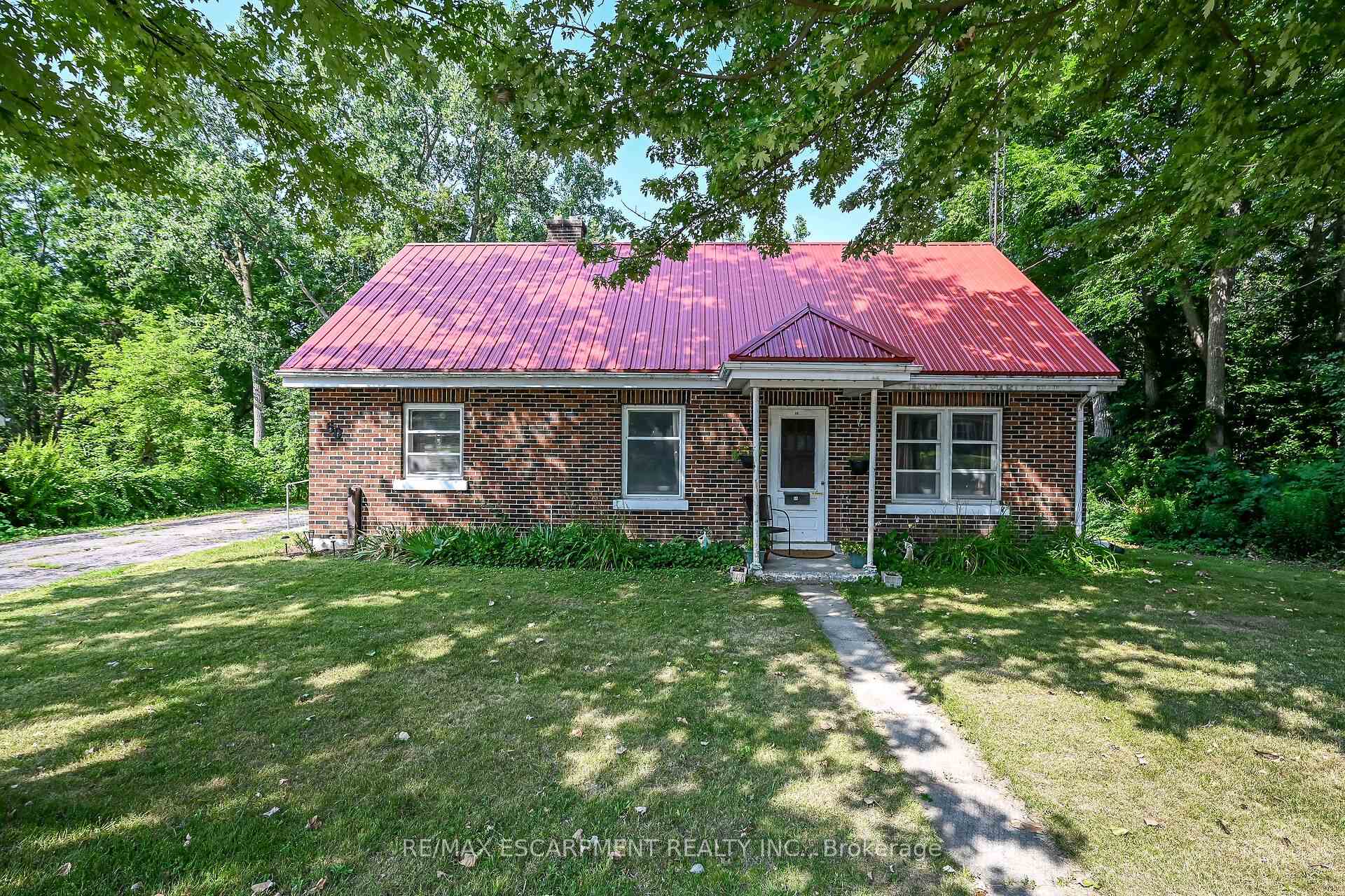 Photo 2 of 60 Locks Road, Brantford, Echo Place — HOMEH