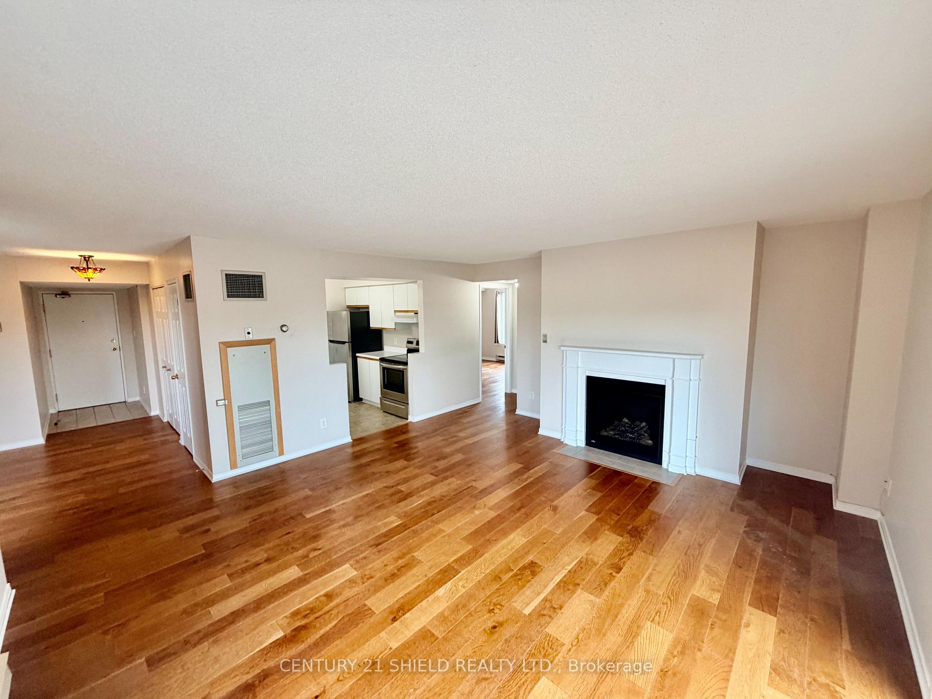 Photo 13 of Unit 404, 121 Water Street W, Cornwall, Cornwall — HOMEH