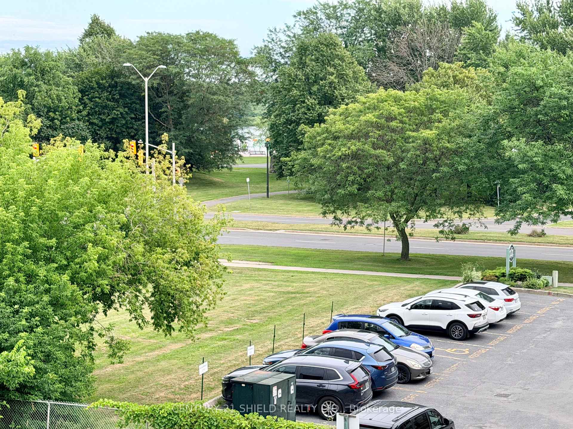 Photo 15 of Unit 404, 121 Water Street W, Cornwall, Cornwall — HOMEH