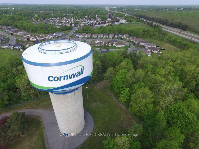 Photo 32 of Unit 404, 121 Water Street W, Cornwall, Cornwall — HOMEH