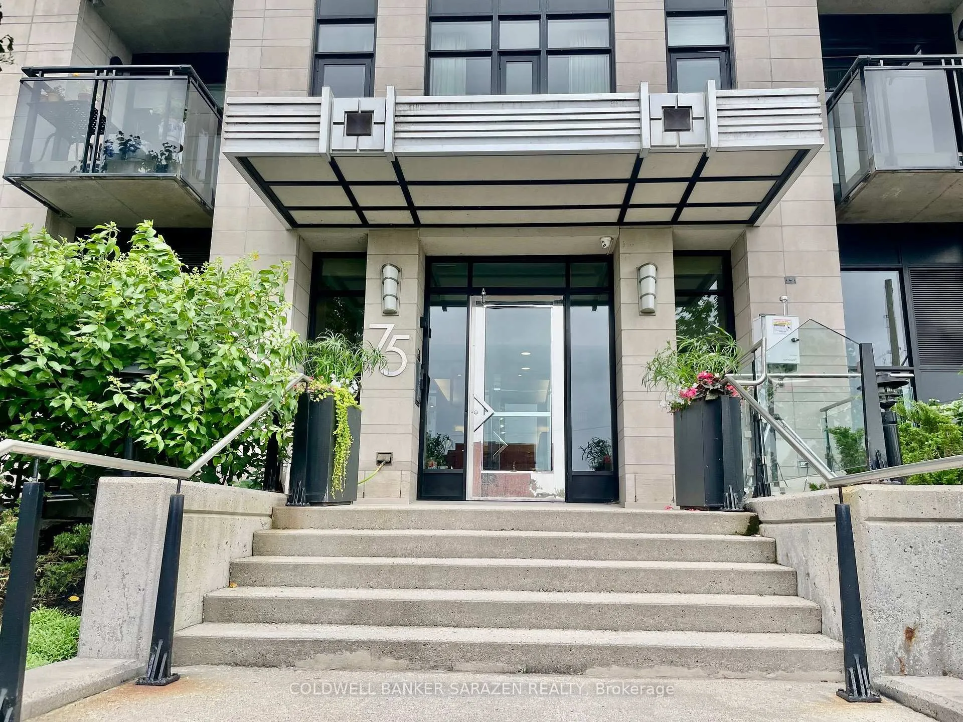 Photo 2 of Unit 307, 75 Cleary Avenue, Ottawa, Woodroffe — HOMEH
