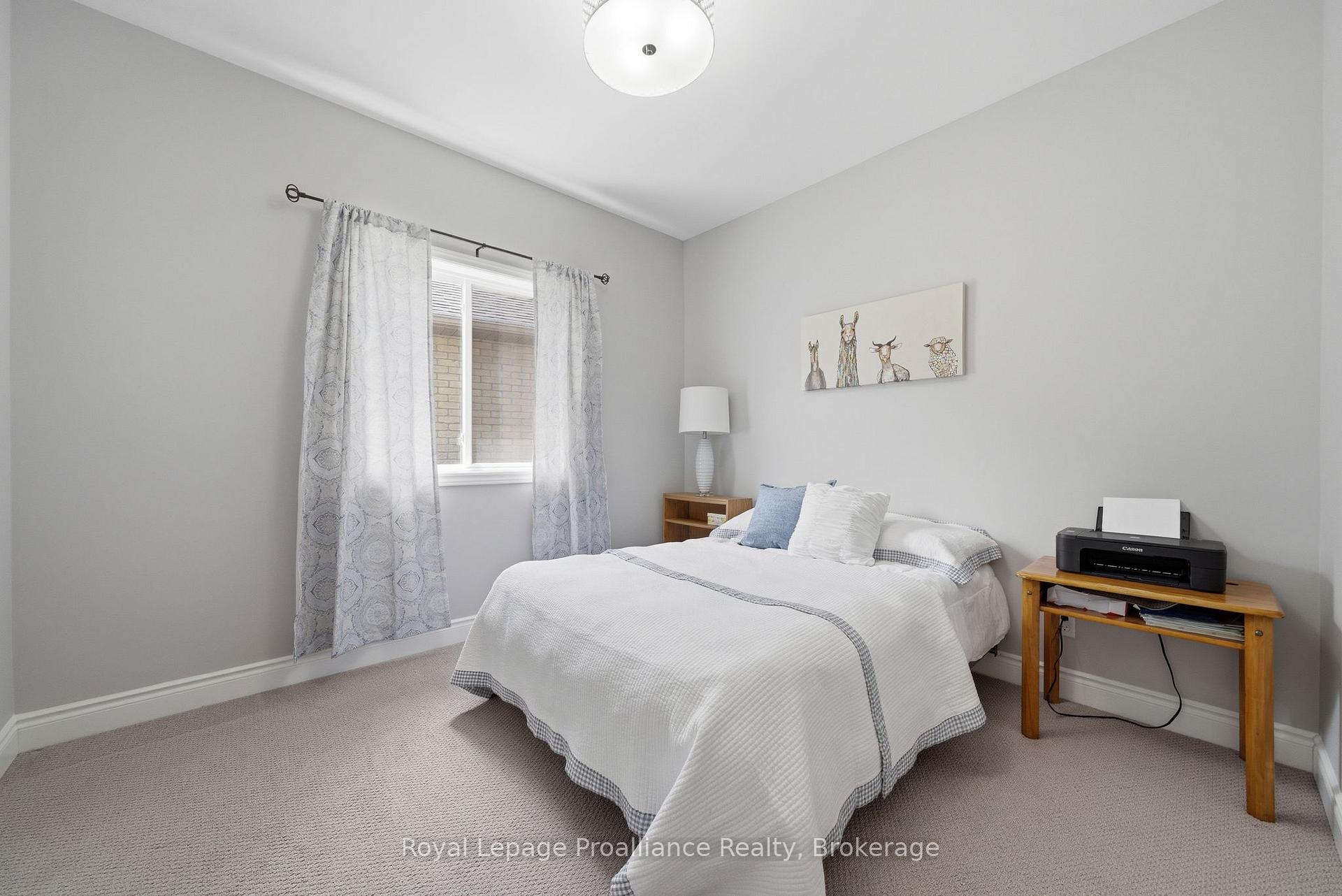 Photo 18 of 5 Kempton Avenue, Belleville, Thurlow Ward — HOMEH