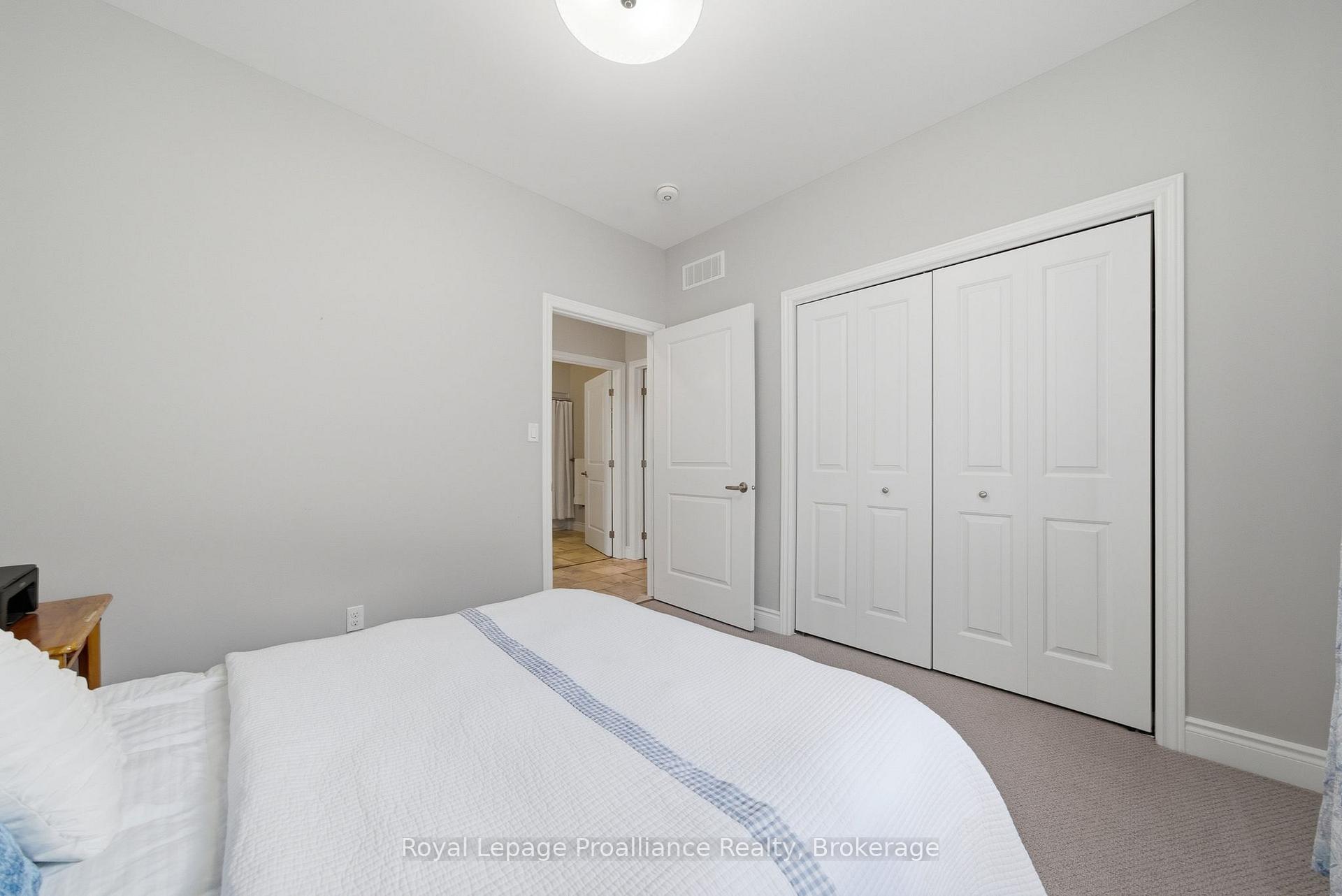 Photo 19 of 5 Kempton Avenue, Belleville, Thurlow Ward — HOMEH