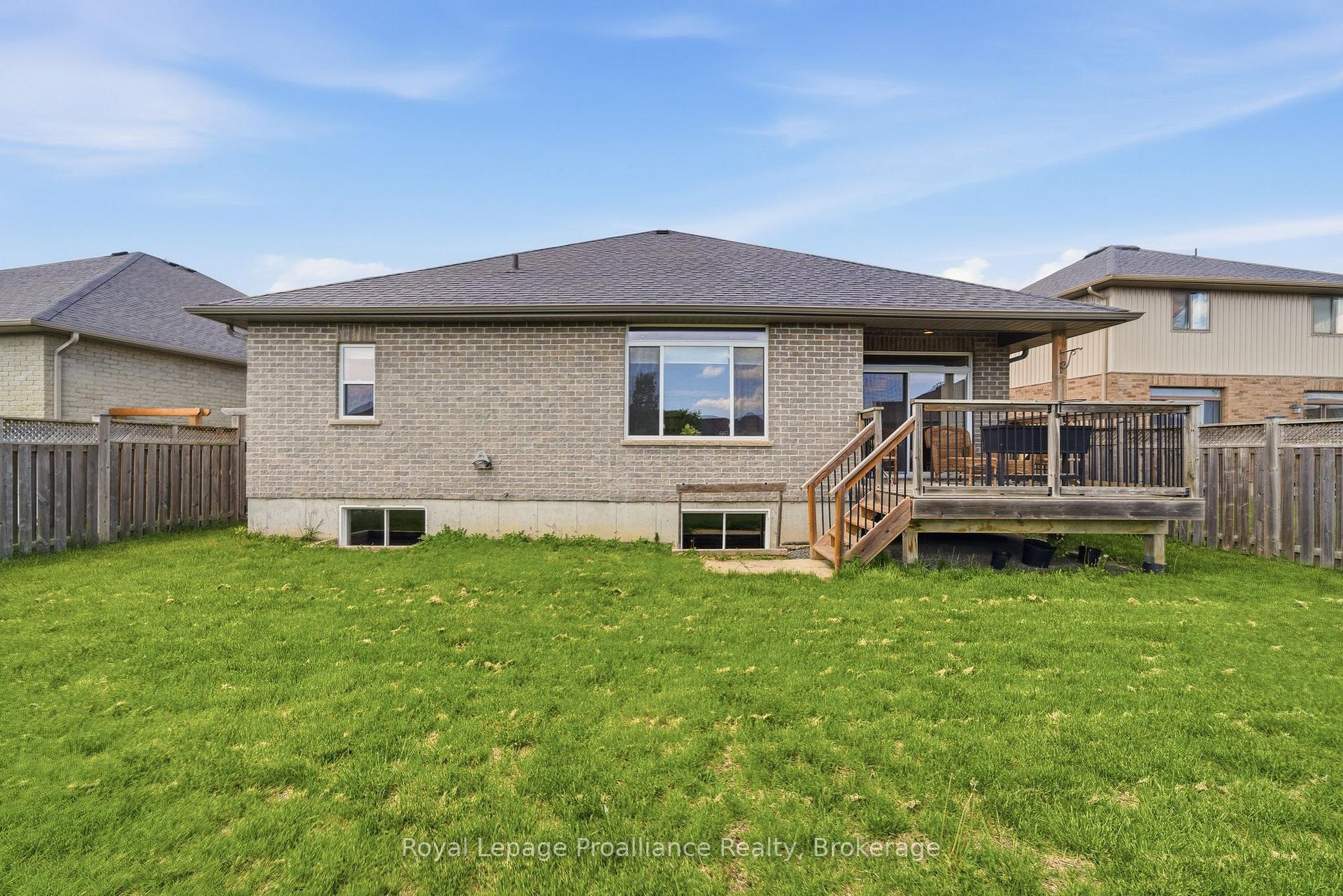 Photo 30 of 5 Kempton Avenue, Belleville, Thurlow Ward — HOMEH