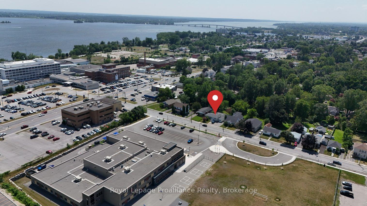 Photo 80 of 136 Macdonald Avenue, Belleville, Belleville Ward — HOMEH