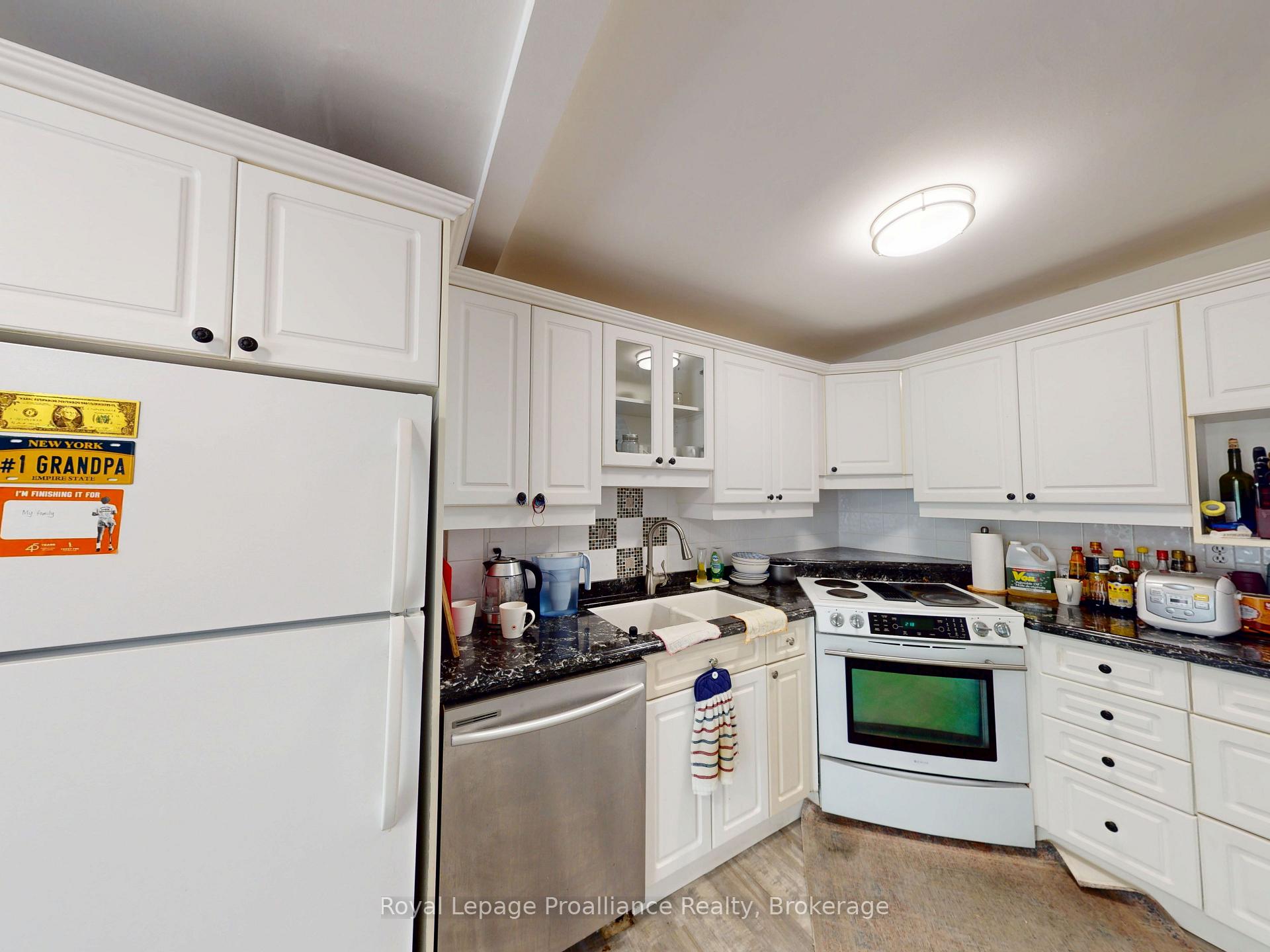 Photo 53 of 136 Macdonald Avenue, Belleville, Belleville Ward — HOMEH