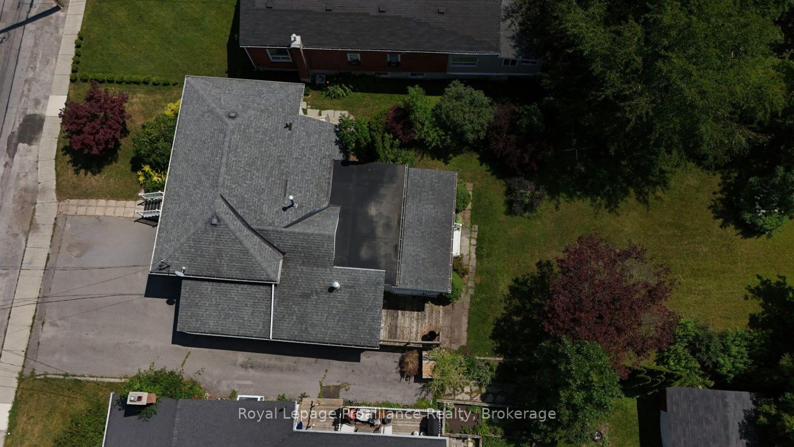 Photo 93 of 136 Macdonald Avenue, Belleville, Belleville Ward — HOMEH