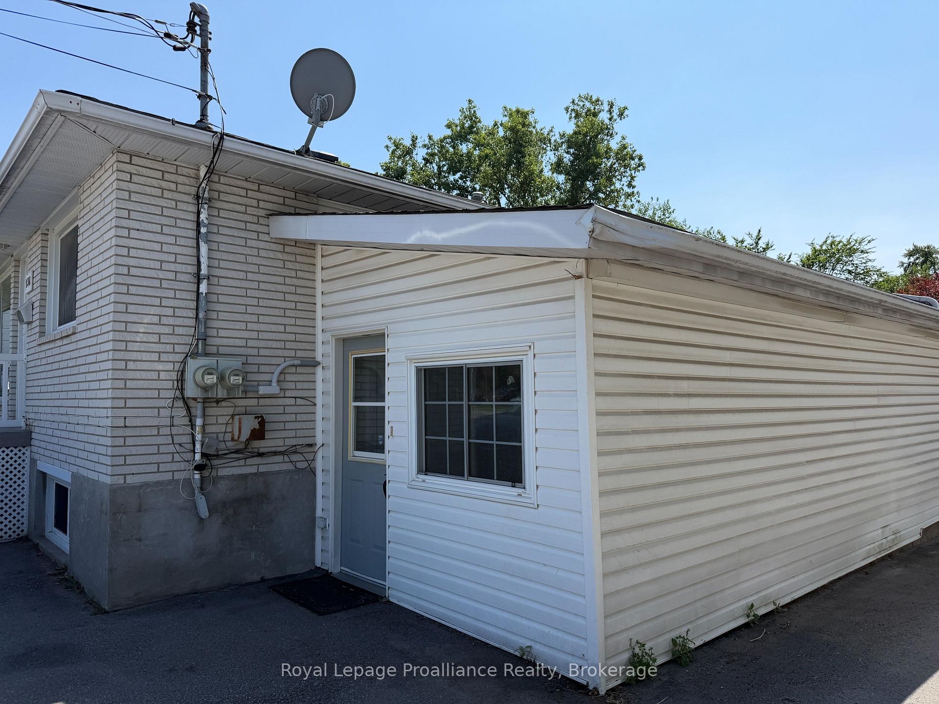 Photo 79 of 136 Macdonald Avenue, Belleville, Belleville Ward — HOMEH
