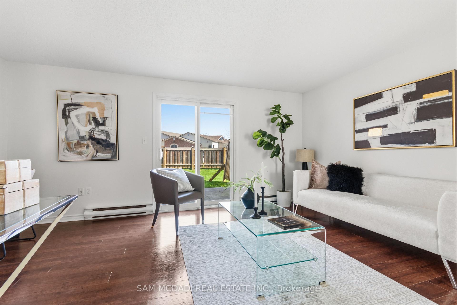 Photo 10 of Unit 2, 160 Rittenhouse Road, Kitchener, Country Hills West — HOMEH