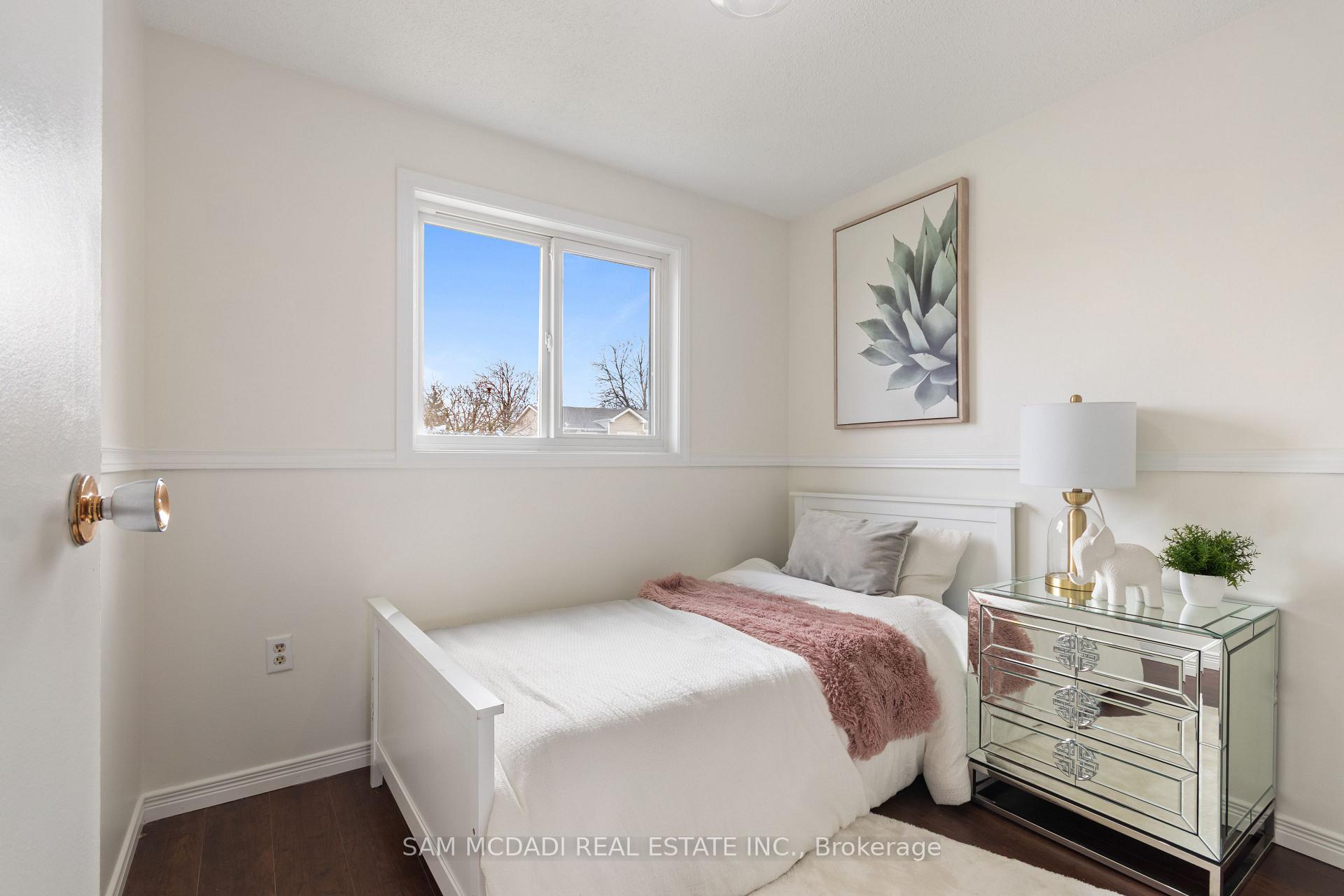 Photo 18 of Unit 2, 160 Rittenhouse Road, Kitchener, Country Hills West — HOMEH