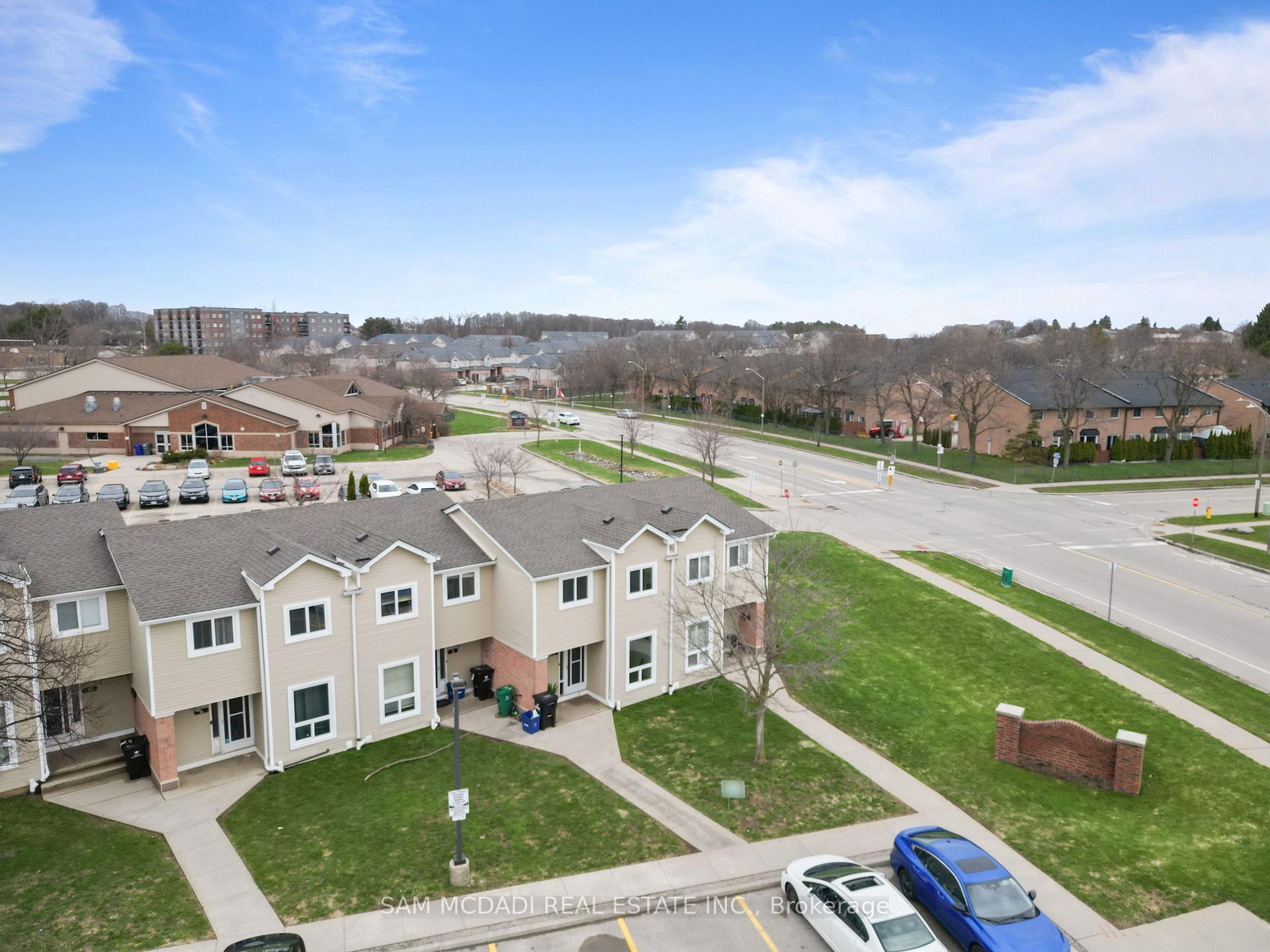 Photo 25 of Unit 2, 160 Rittenhouse Road, Kitchener, Country Hills West — HOMEH