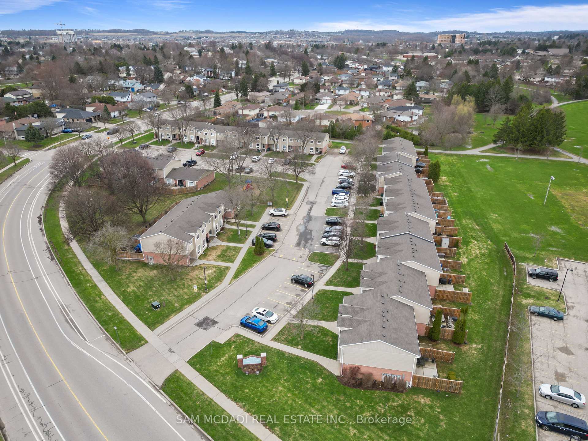 Photo 27 of Unit 2, 160 Rittenhouse Road, Kitchener, Country Hills West — HOMEH