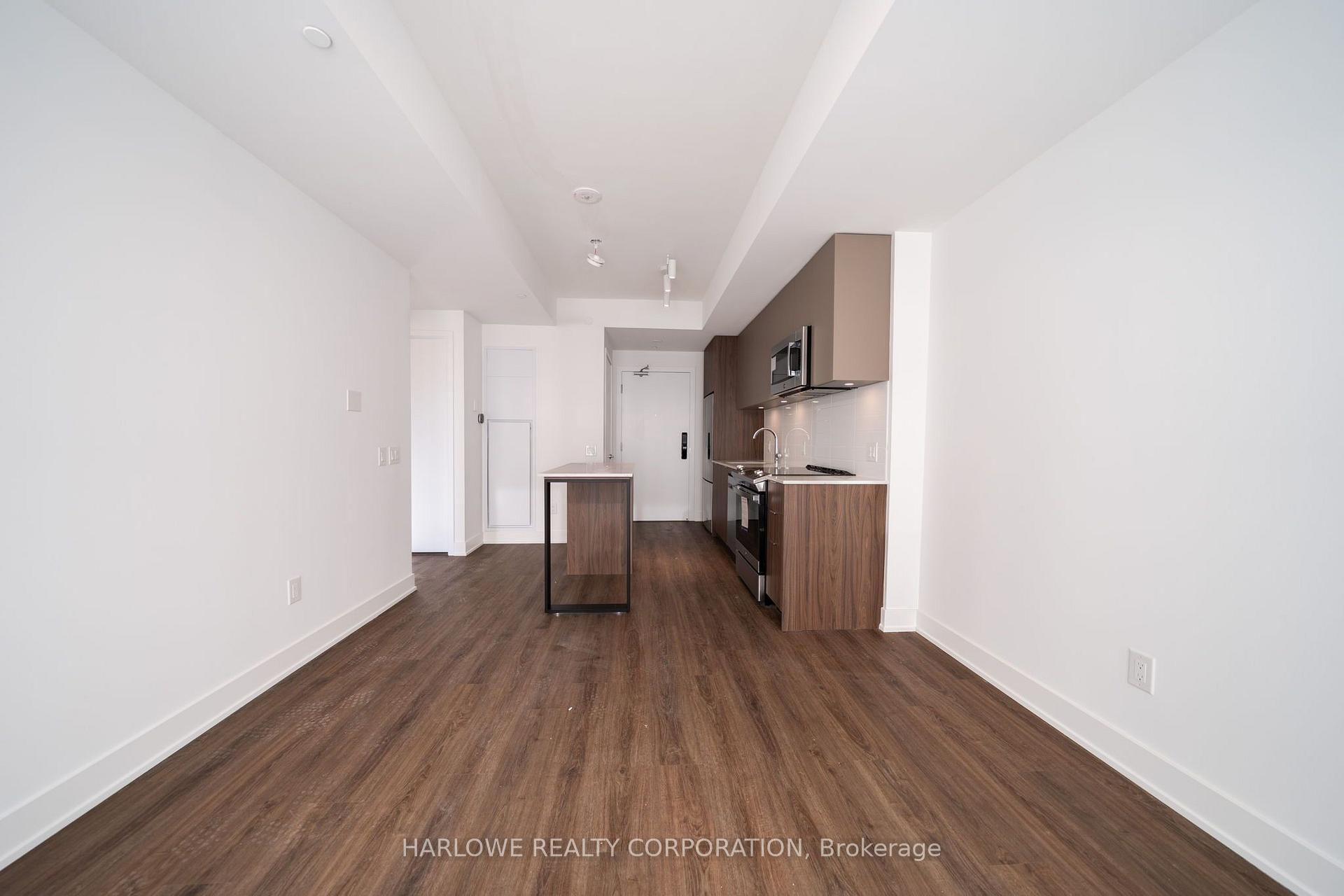 Photo 10 of Unit 402, 500 Upper Wellington Street, Hamilton, Centremount — HOMEH
