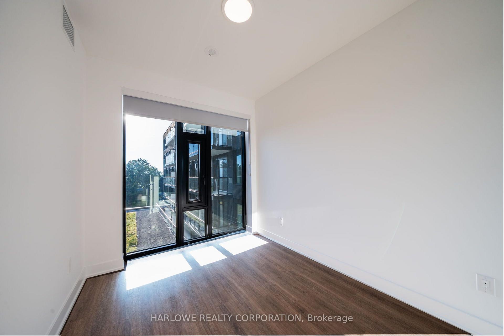 Photo 18 of Unit 402, 500 Upper Wellington Street, Hamilton, Centremount — HOMEH
