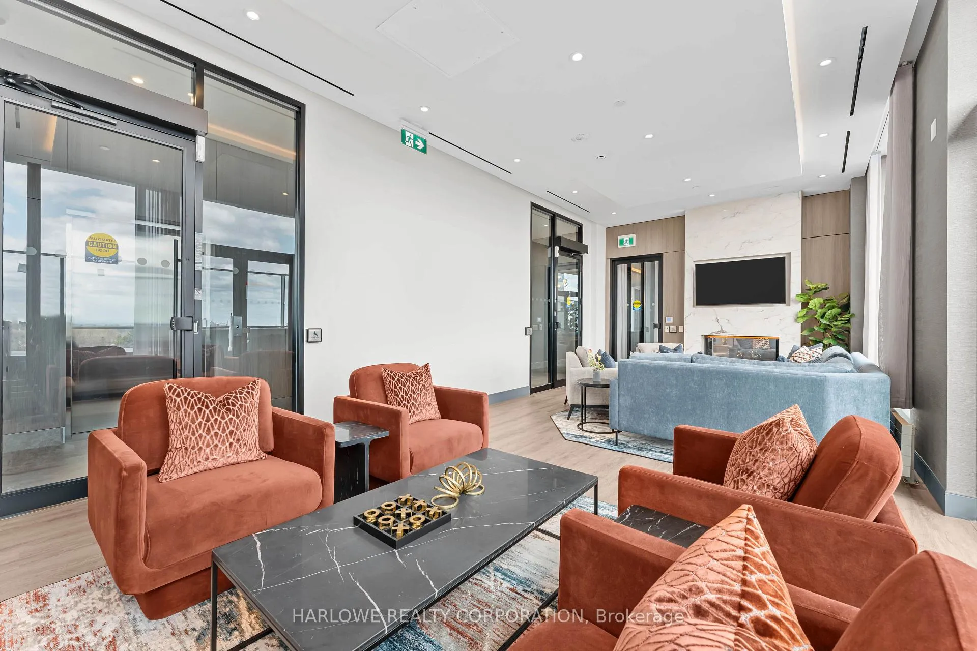 Photo 20 of Unit 402, 500 Upper Wellington Street, Hamilton, Centremount — HOMEH