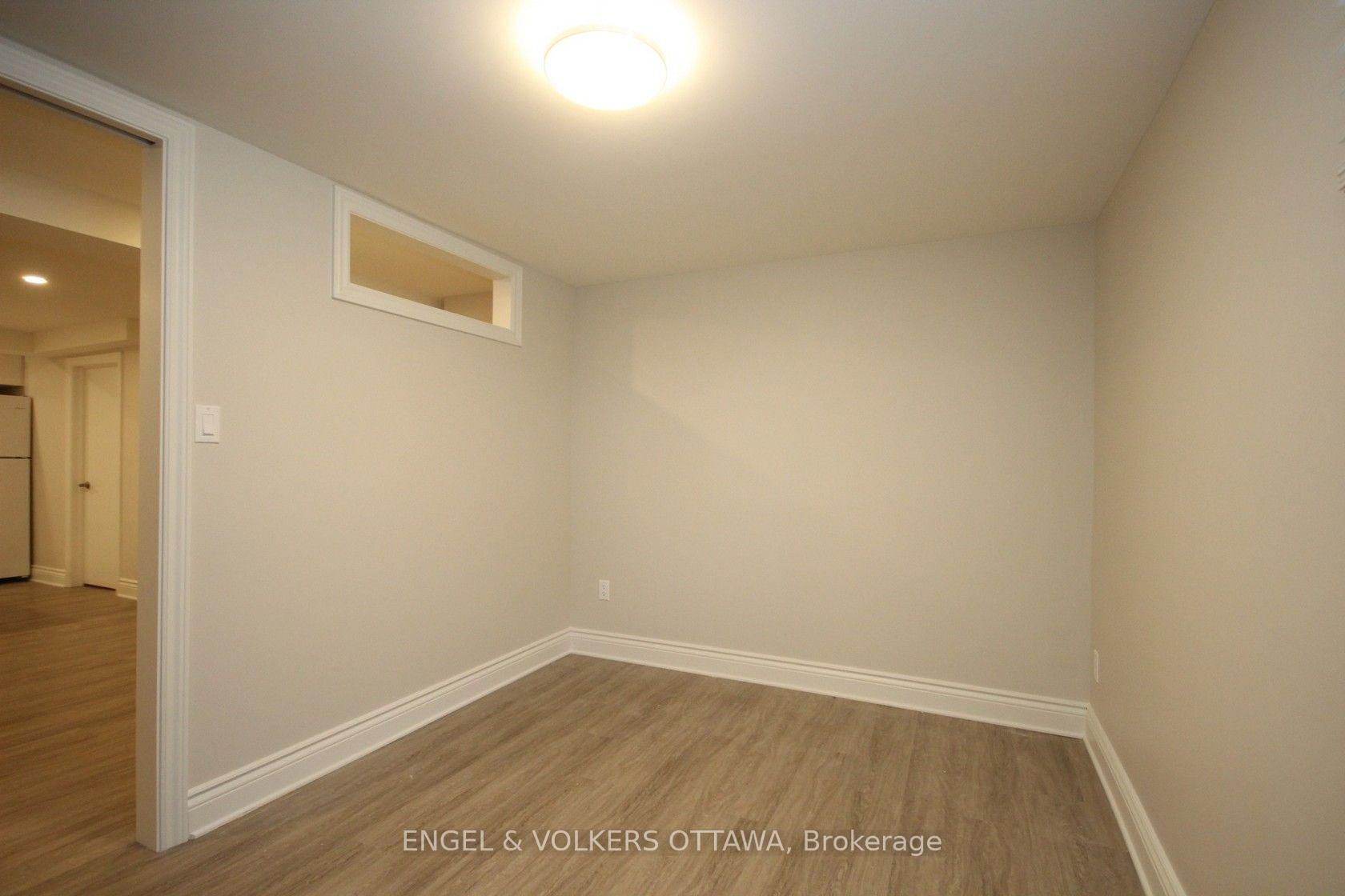 Photo 15 of Unit B, 2073 Alton Street, Ottawa, Elmvale Acres — HOMEH