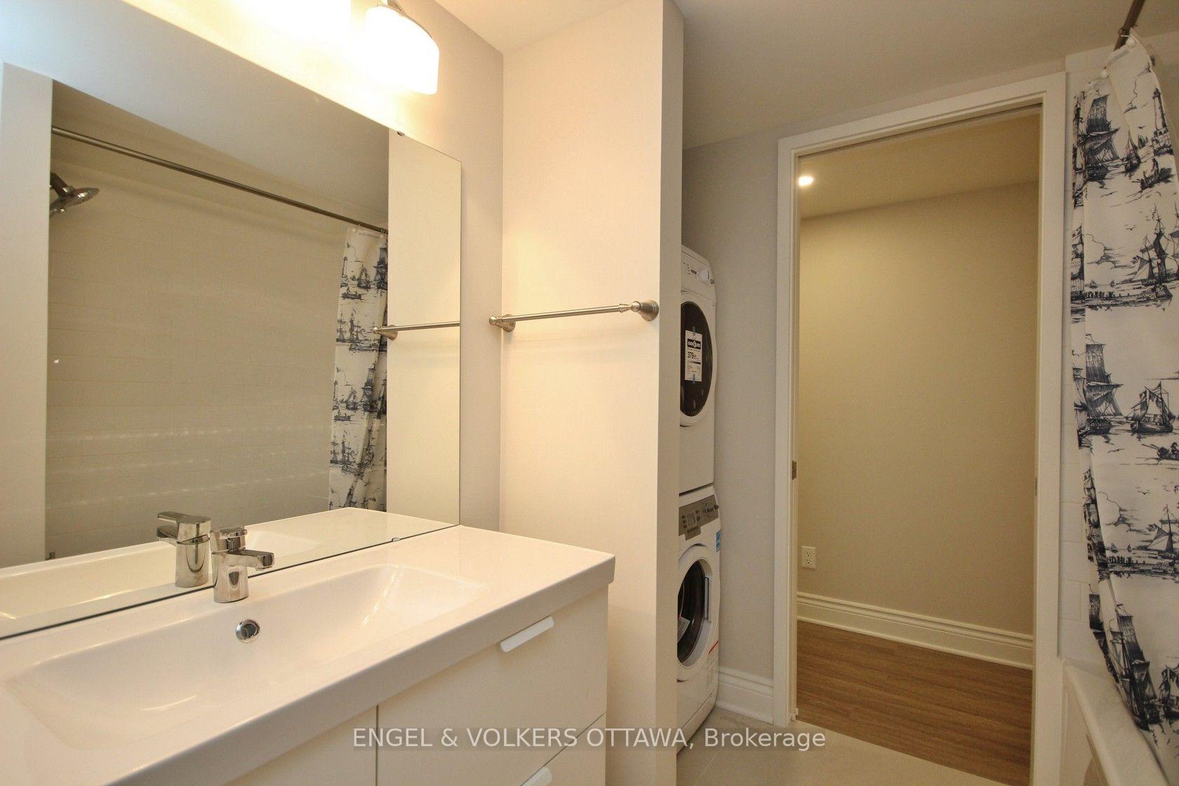 Photo 17 of Unit B, 2073 Alton Street, Ottawa, Elmvale Acres — HOMEH
