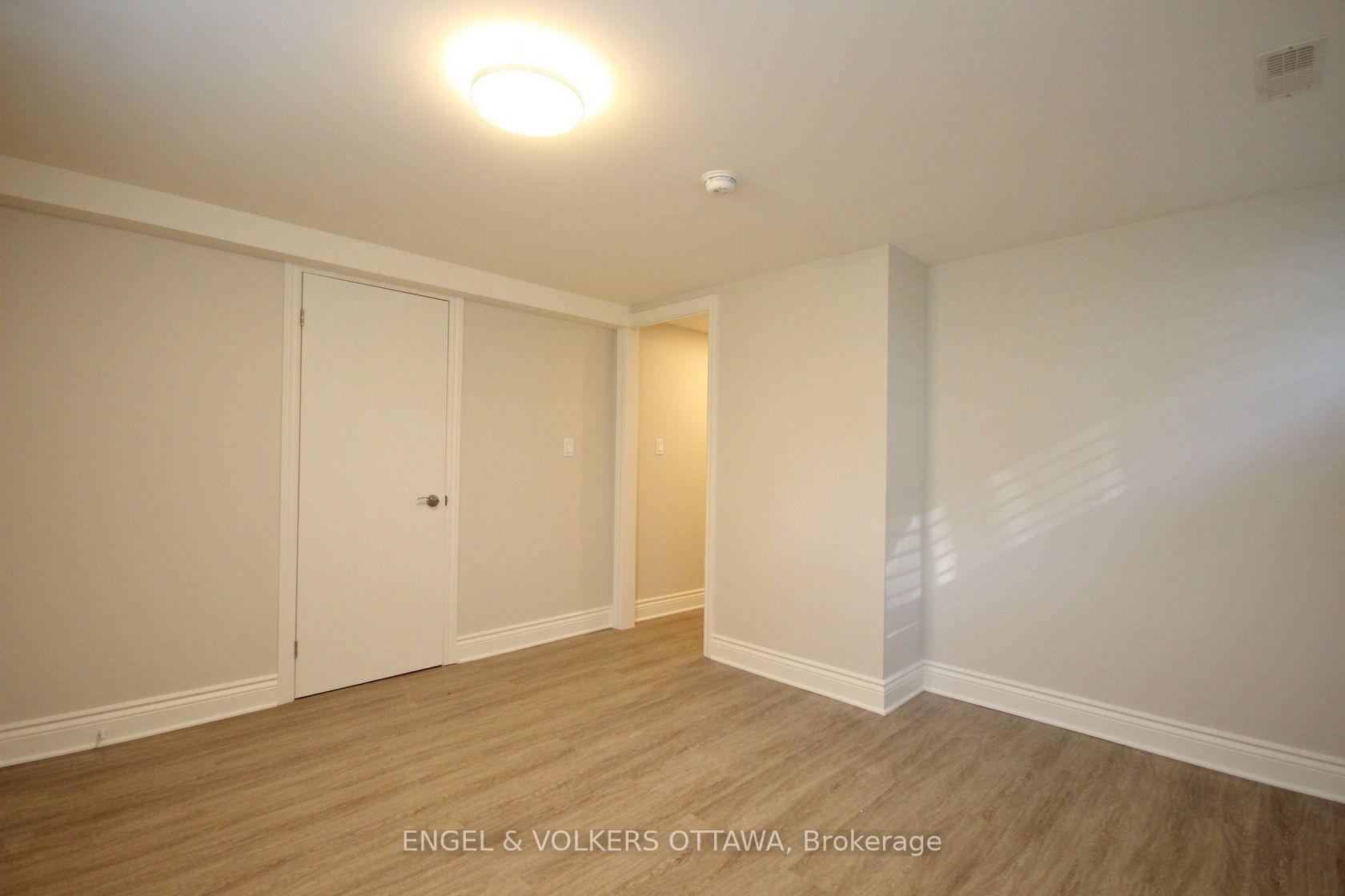 Photo 20 of Unit B, 2073 Alton Street, Ottawa, Elmvale Acres — HOMEH