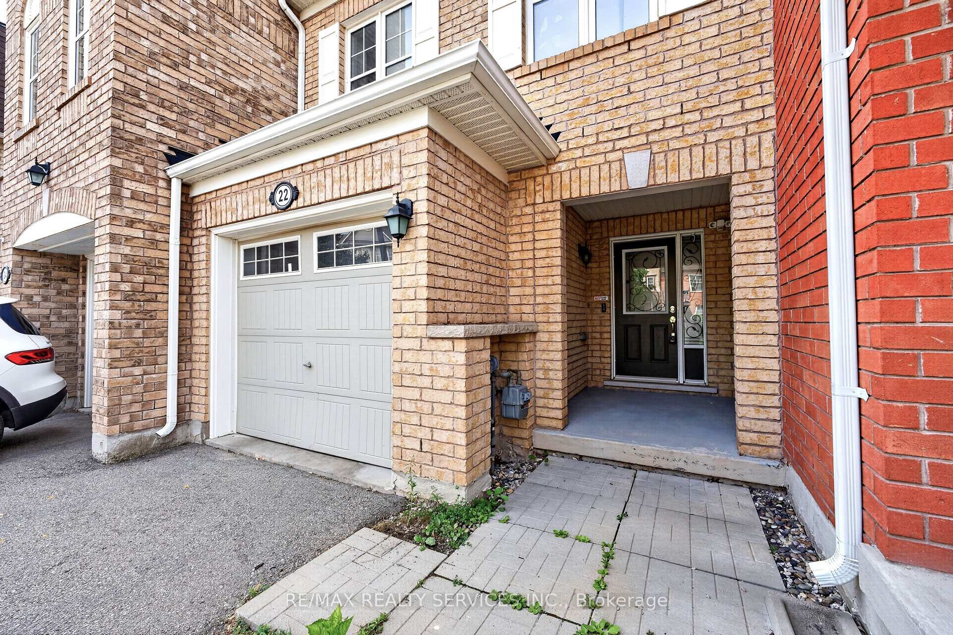 Photo 4 of 22 Affleck Road, Brampton, Northwest Brampton — HOMEH