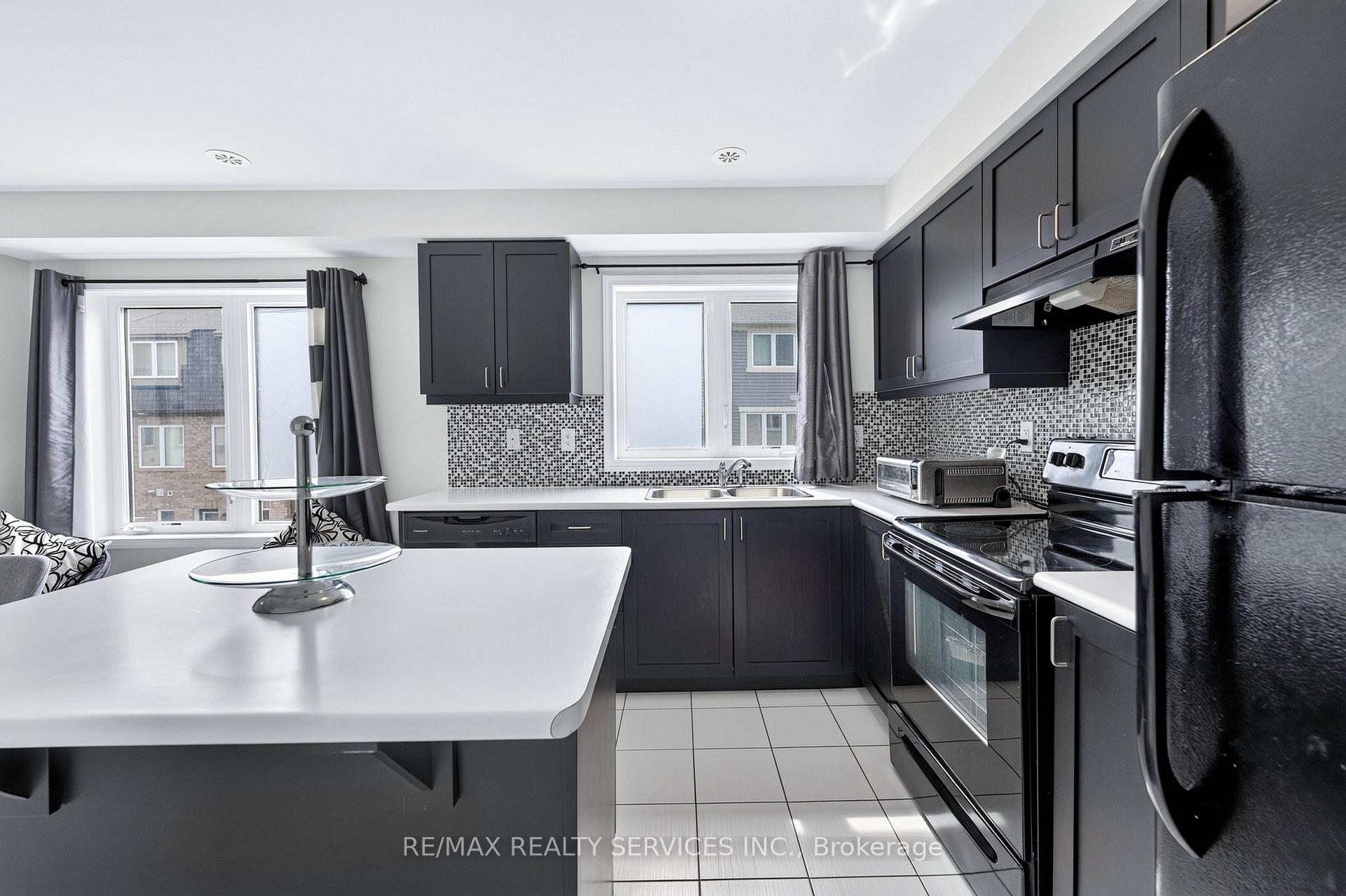 Photo 26 of 22 Affleck Road, Brampton, Northwest Brampton — HOMEH