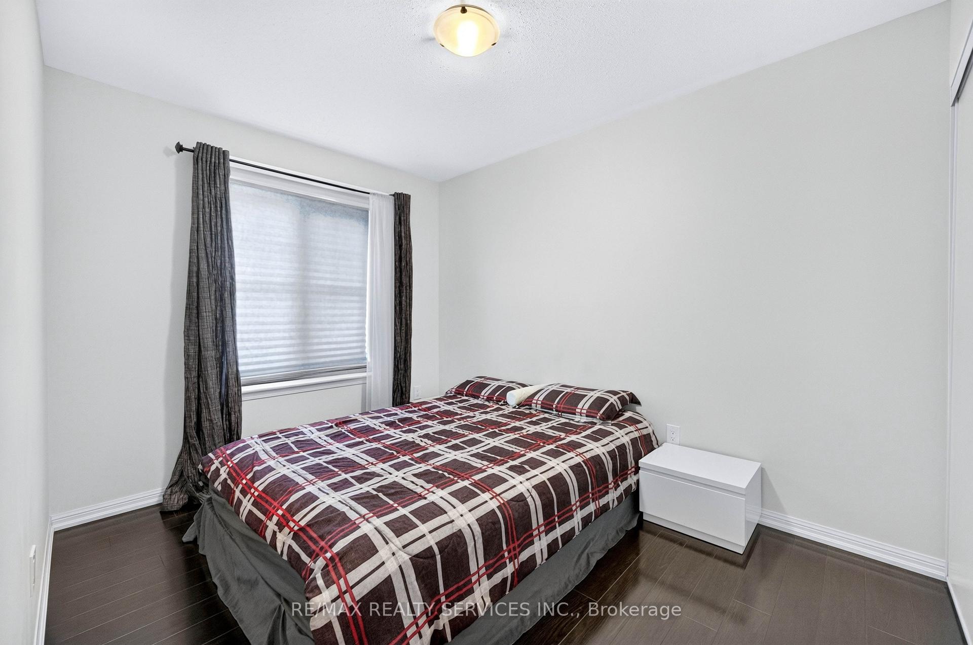 Photo 34 of 22 Affleck Road, Brampton, Northwest Brampton — HOMEH