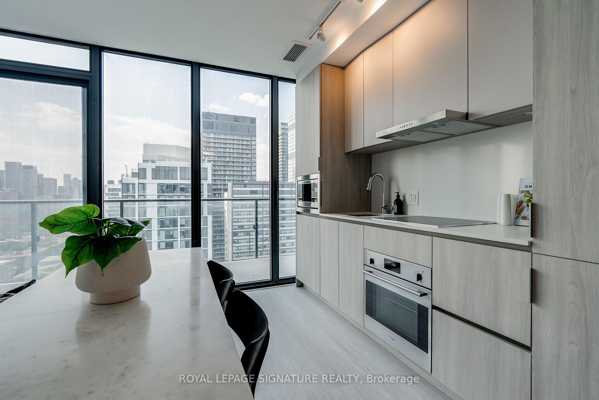 Photo 5 of Unit 3204, 47 Mutual Street, Toronto, Church-Yonge Corridor — HOMEH