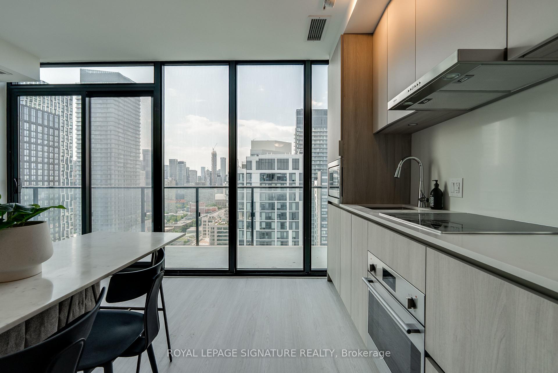 Photo 6 of Unit 3204, 47 Mutual Street, Toronto, Church-Yonge Corridor — HOMEH