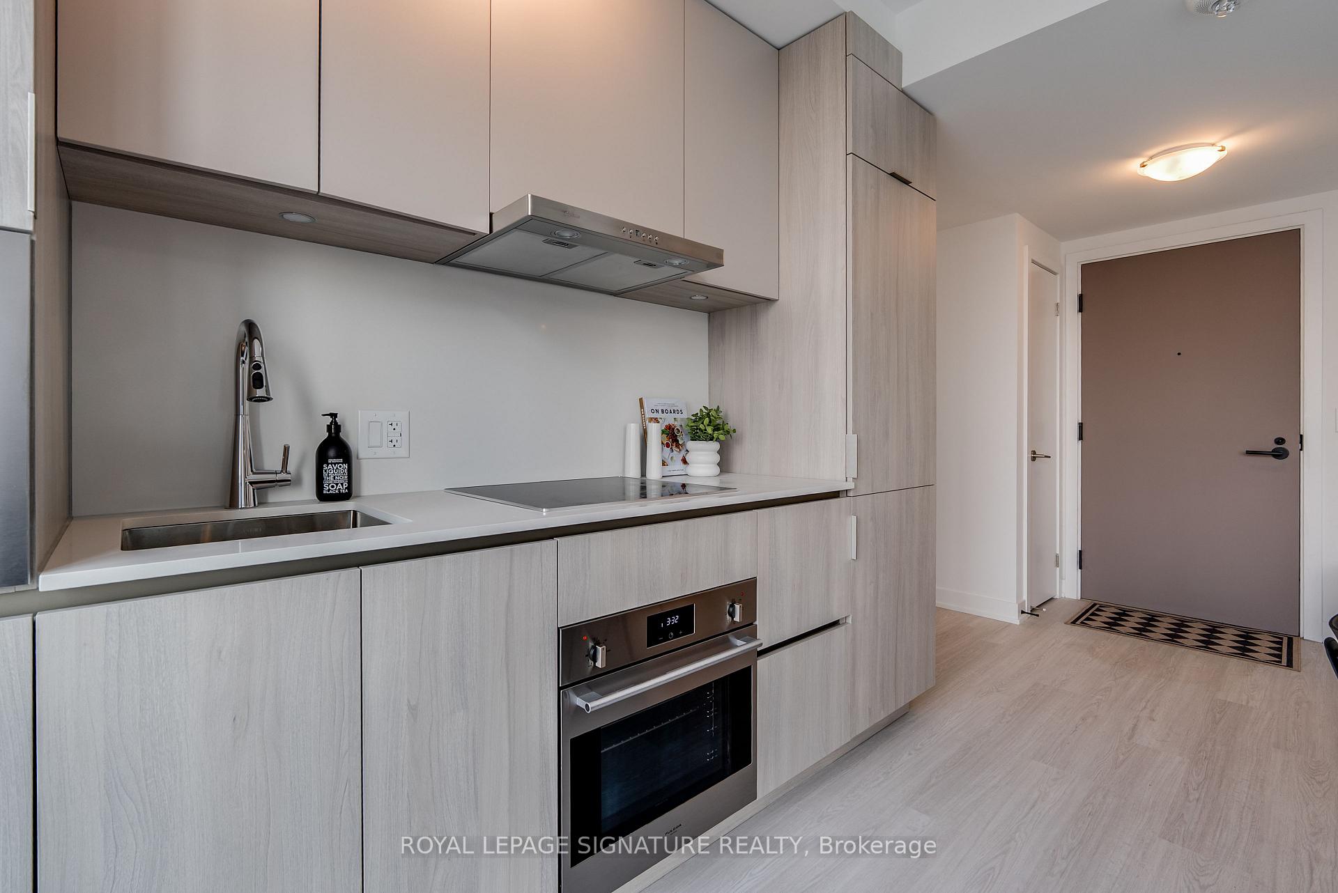 Photo 7 of Unit 3204, 47 Mutual Street, Toronto, Church-Yonge Corridor — HOMEH