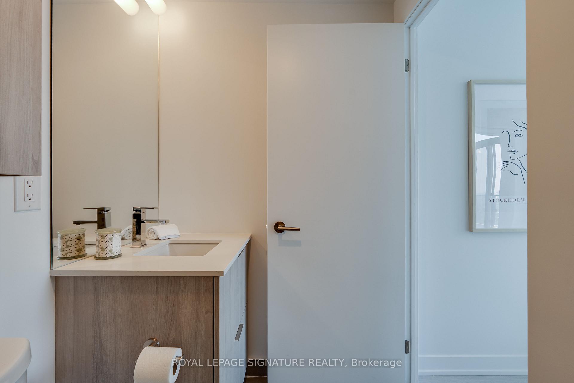 Photo 13 of Unit 3204, 47 Mutual Street, Toronto, Church-Yonge Corridor — HOMEH